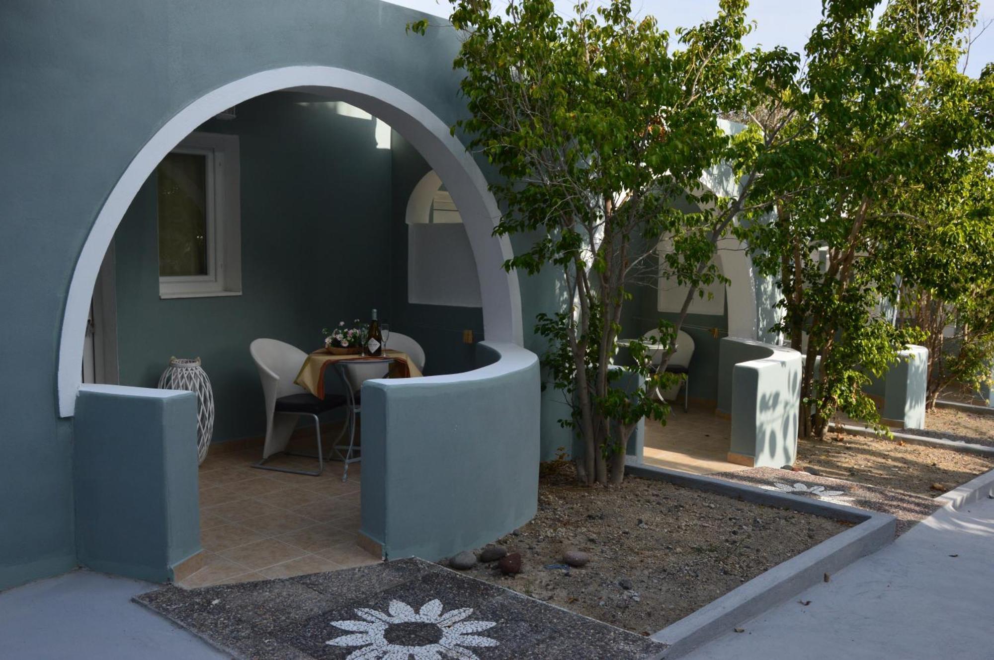 Aparthotel Pantheon 4*