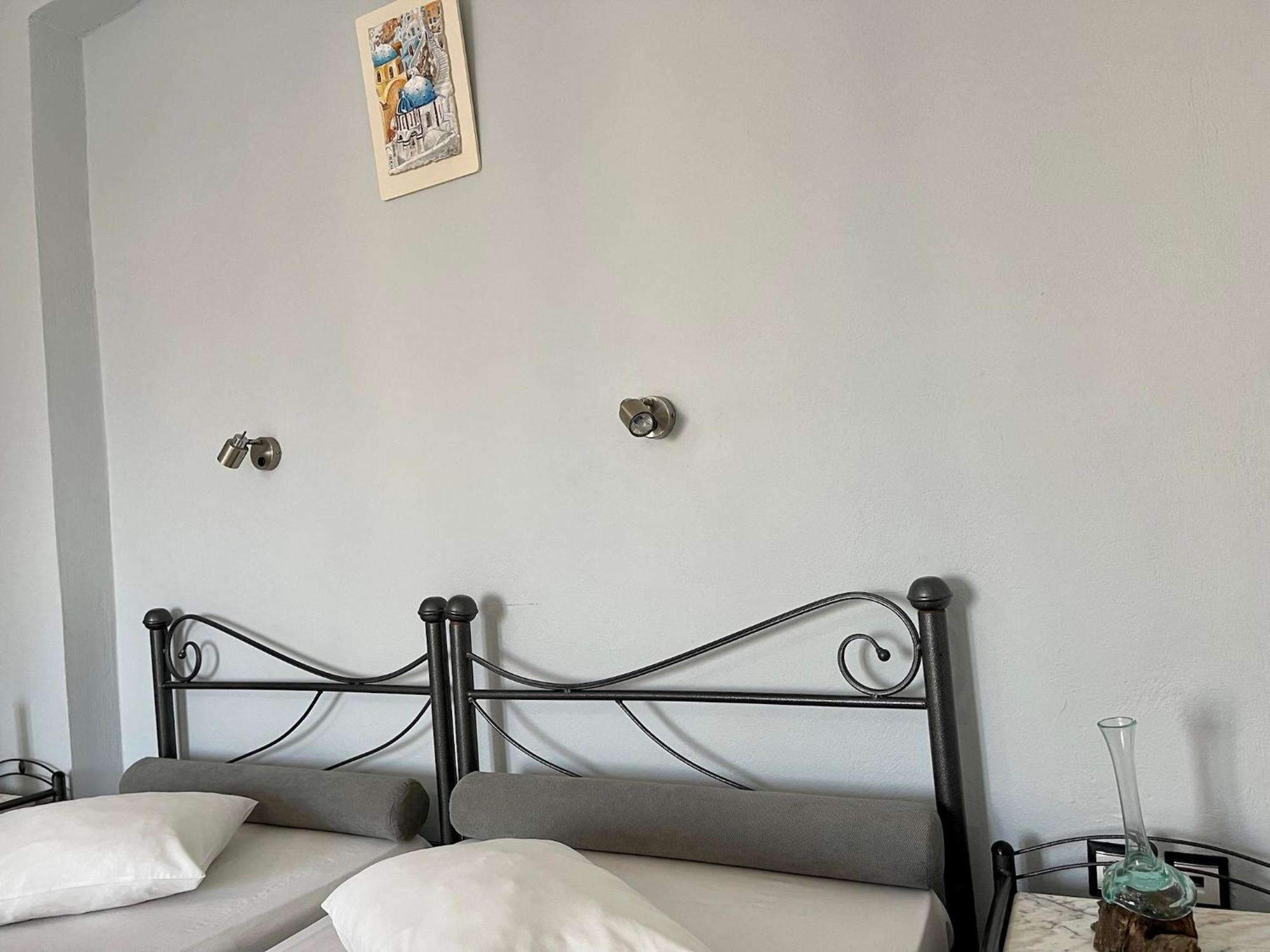 Guest house Agas Karterados (Santorini)