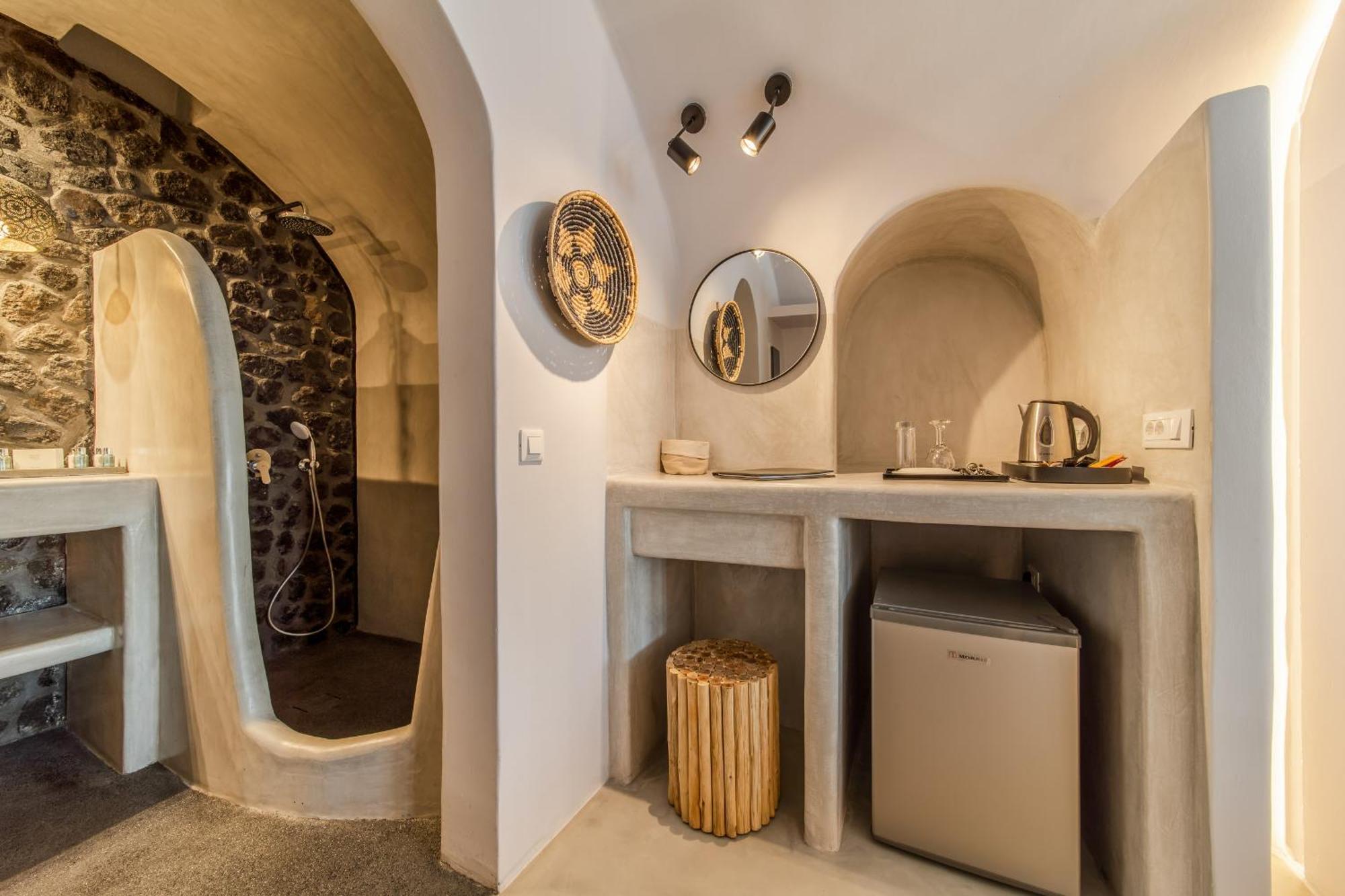Nostos Apartment Oia (Santorini)