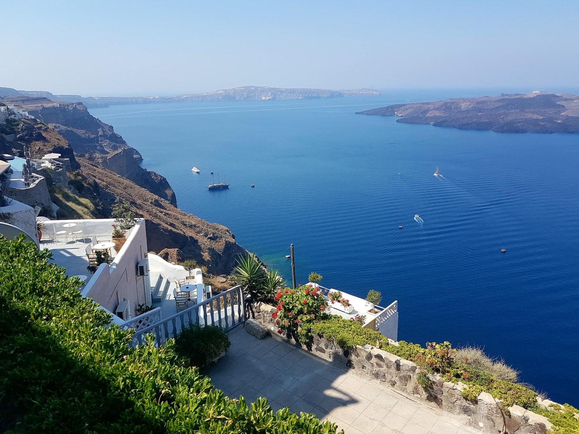 Kratiras View Luxury 3* Fira (Santorini)