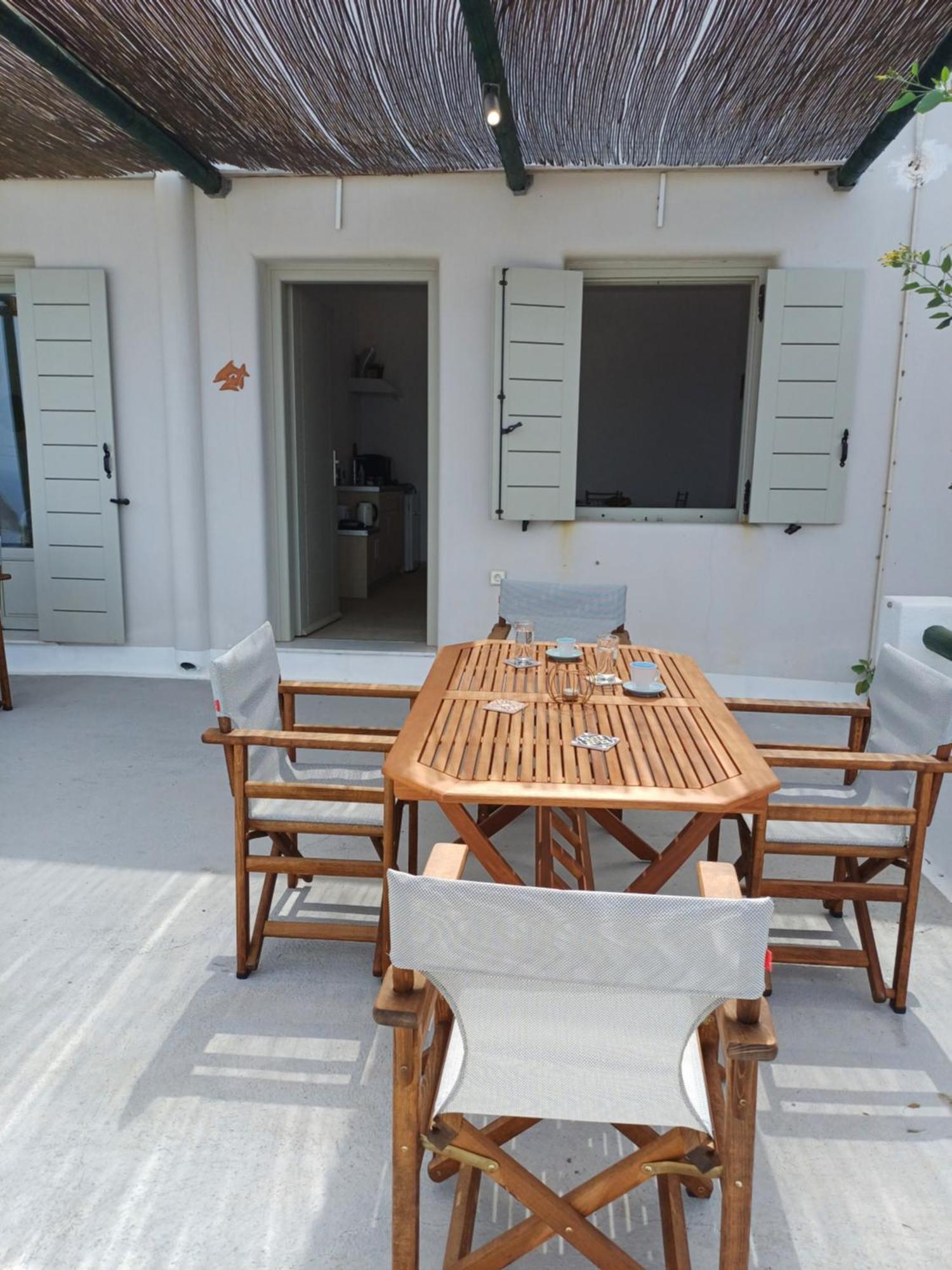 'irene' Cycladic House With Sunrise And Sea View! Foinikia (Santorini)