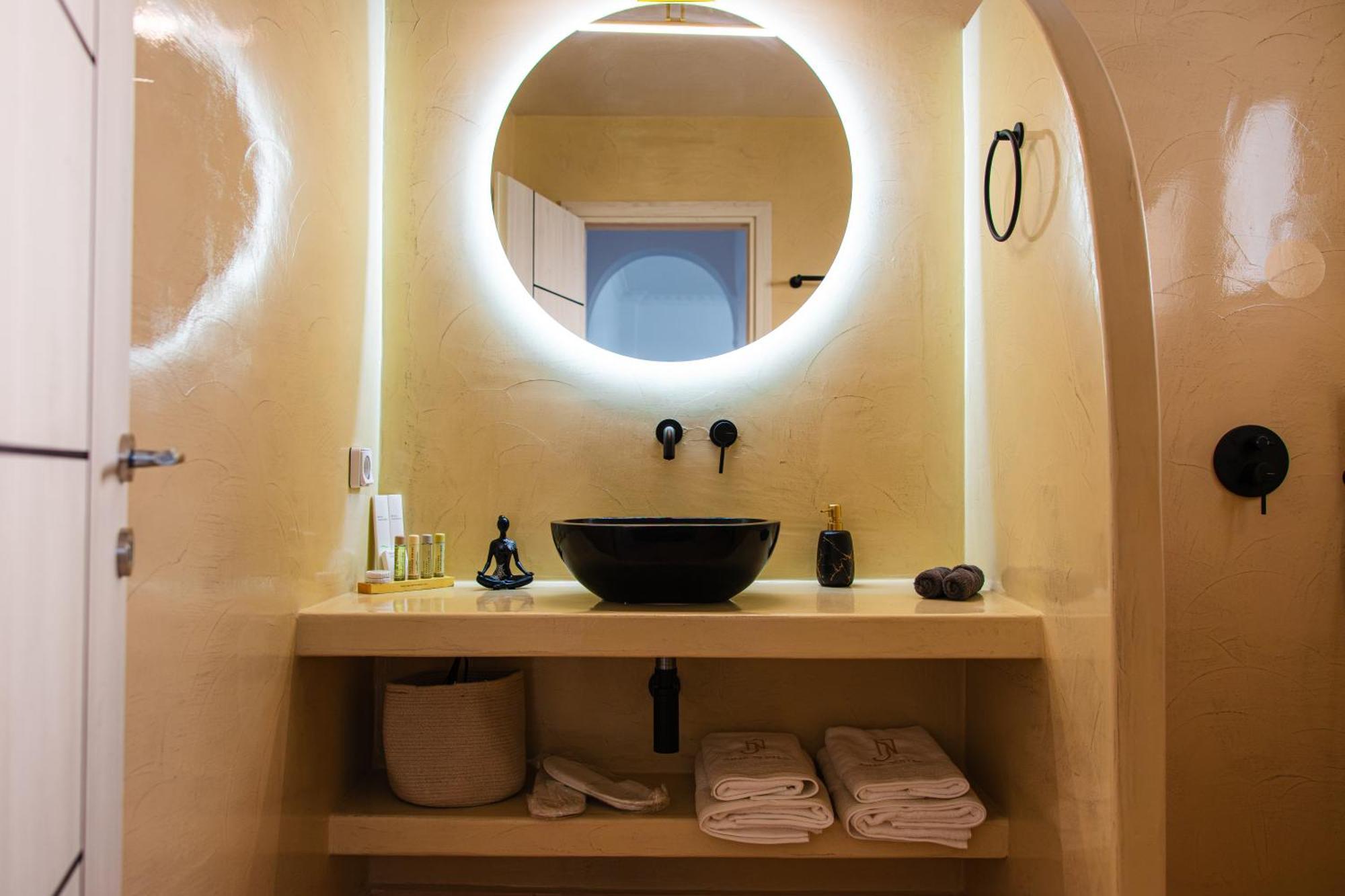 Apartment Aina Karterados (Santorini)