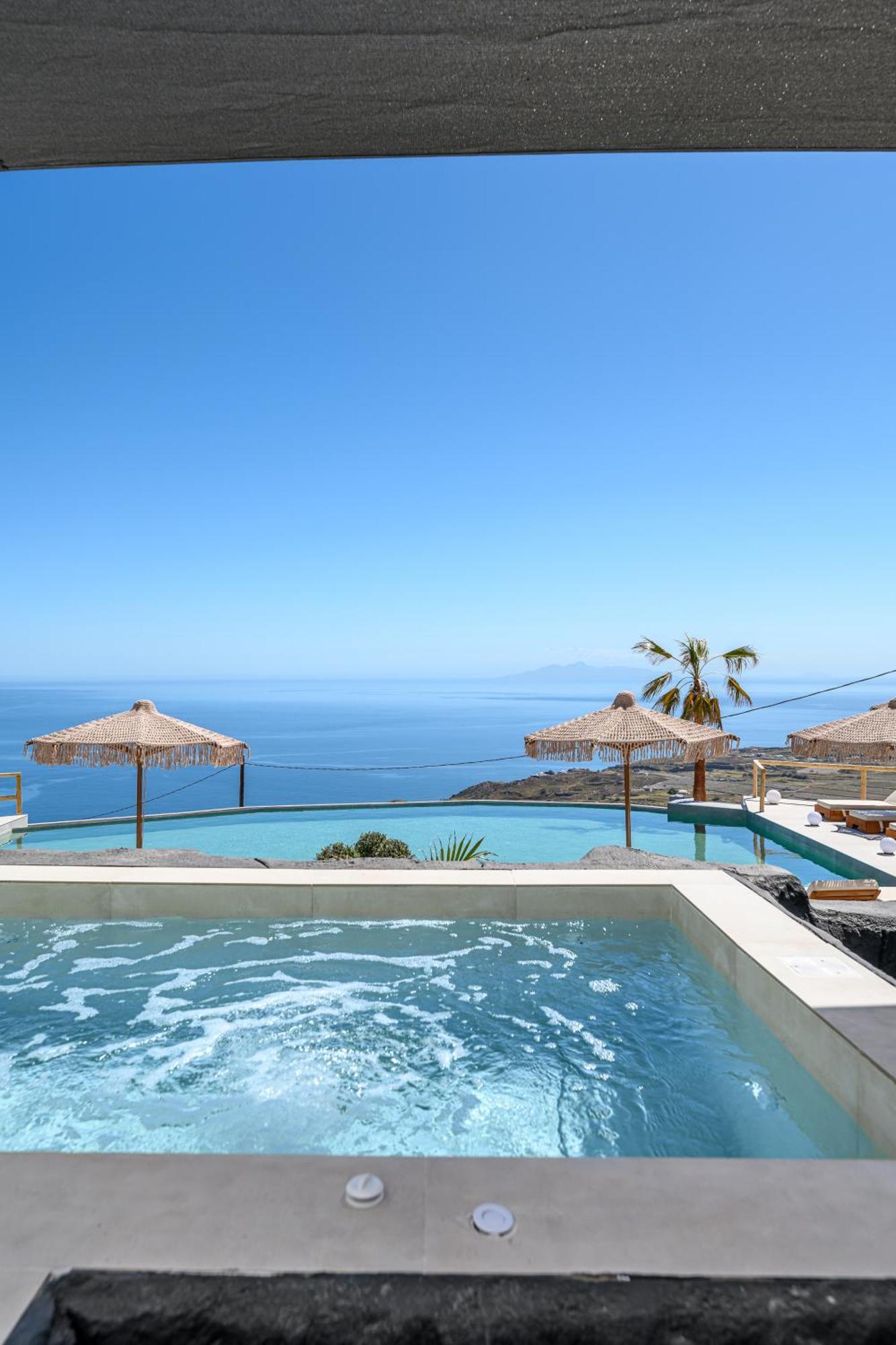 Leon Luxury Aparthotel Imerovigli (Santorini)