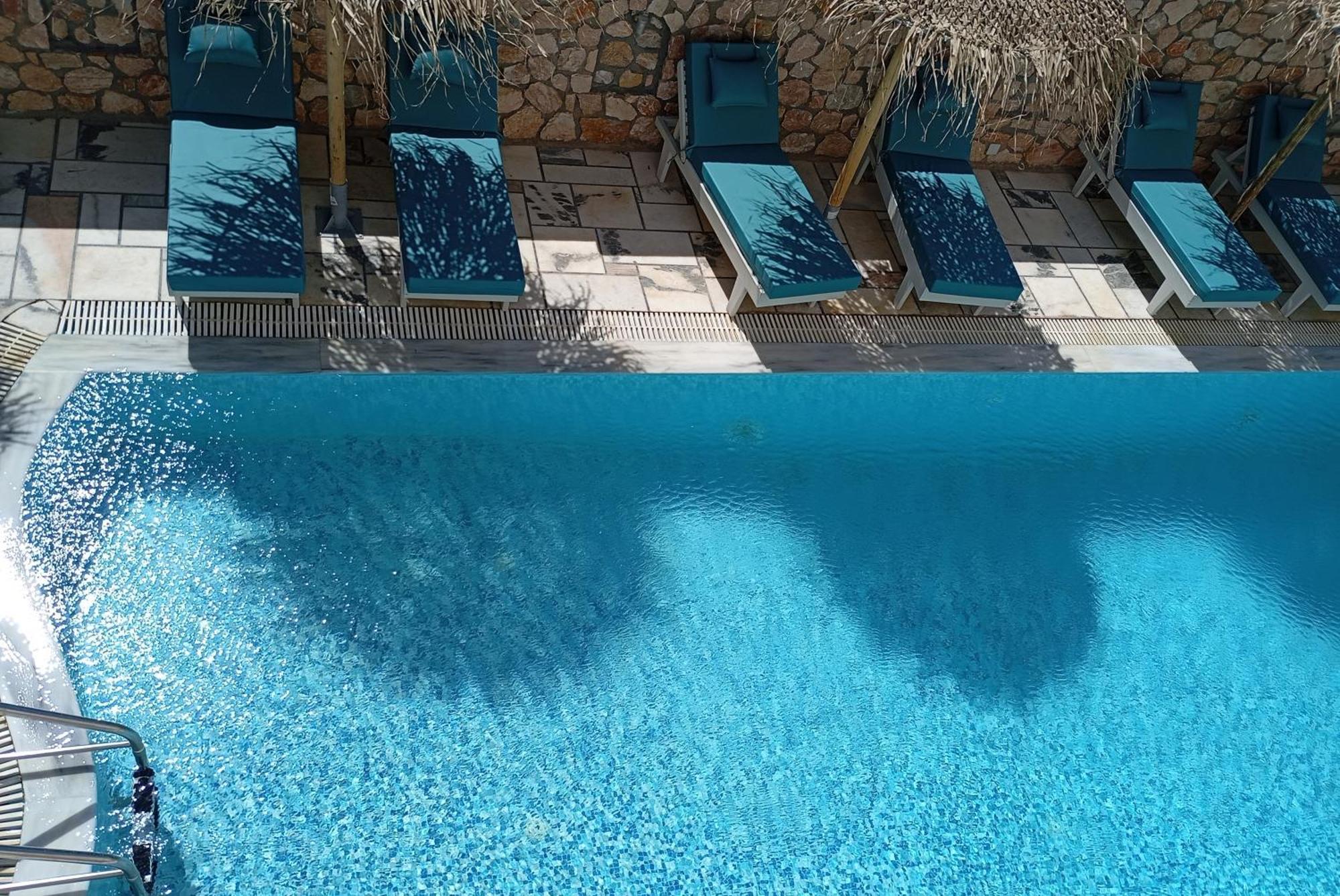 Ifestia Aparthotel 2*