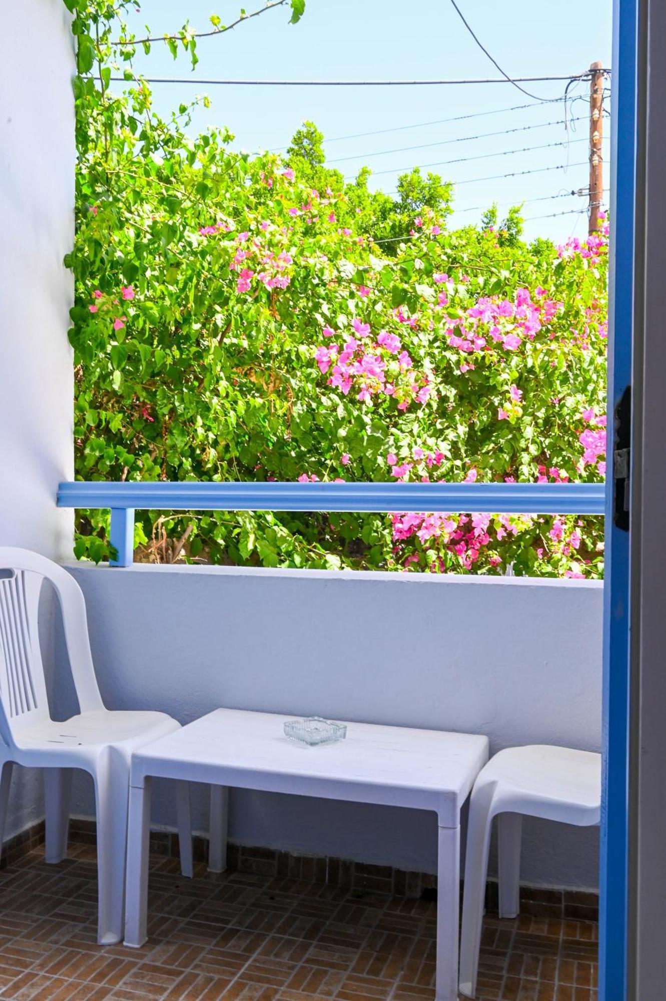 Narkissos Hotel Kamari (Santorini)