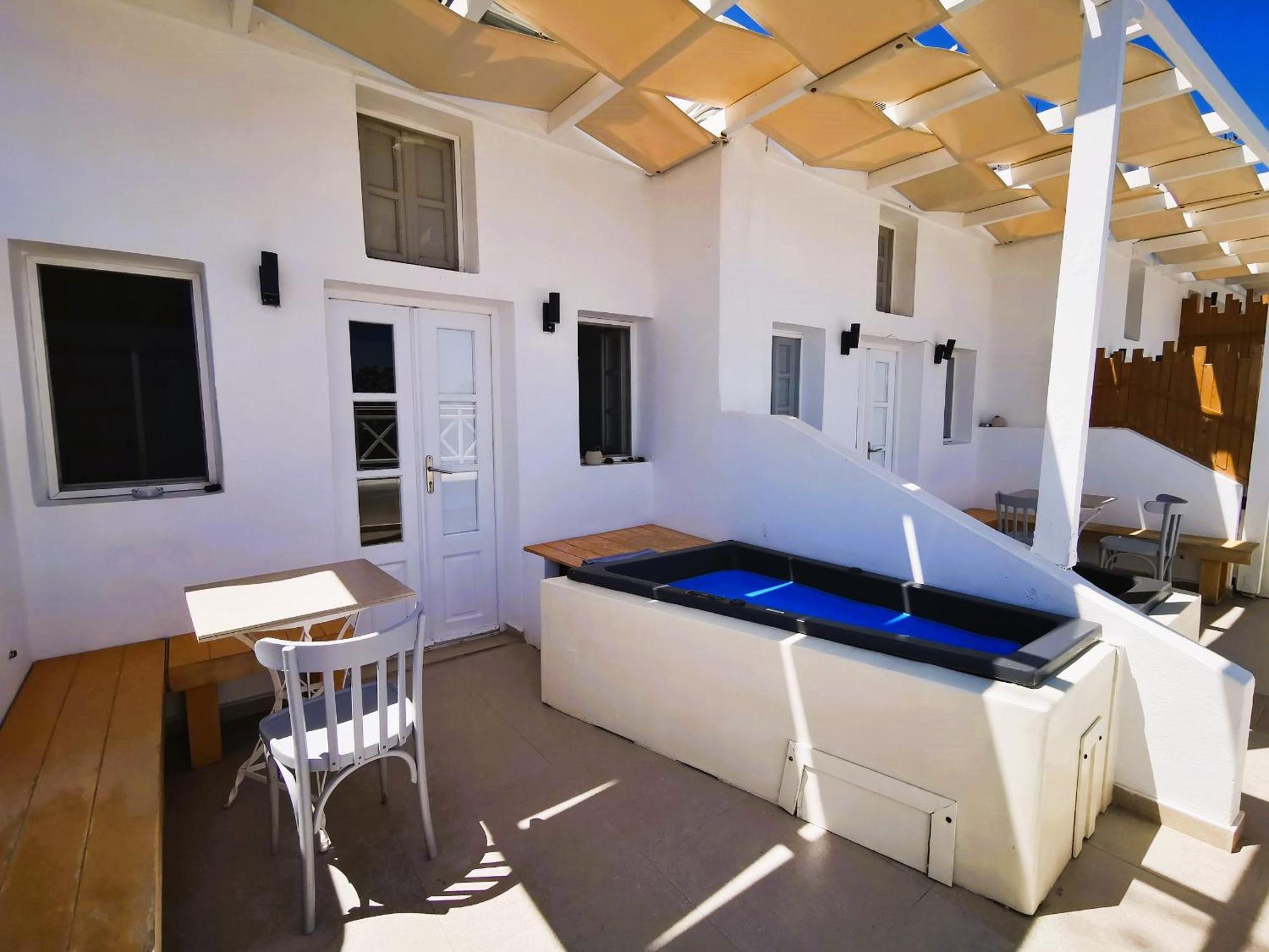 Muses Cycladic Aparthotel