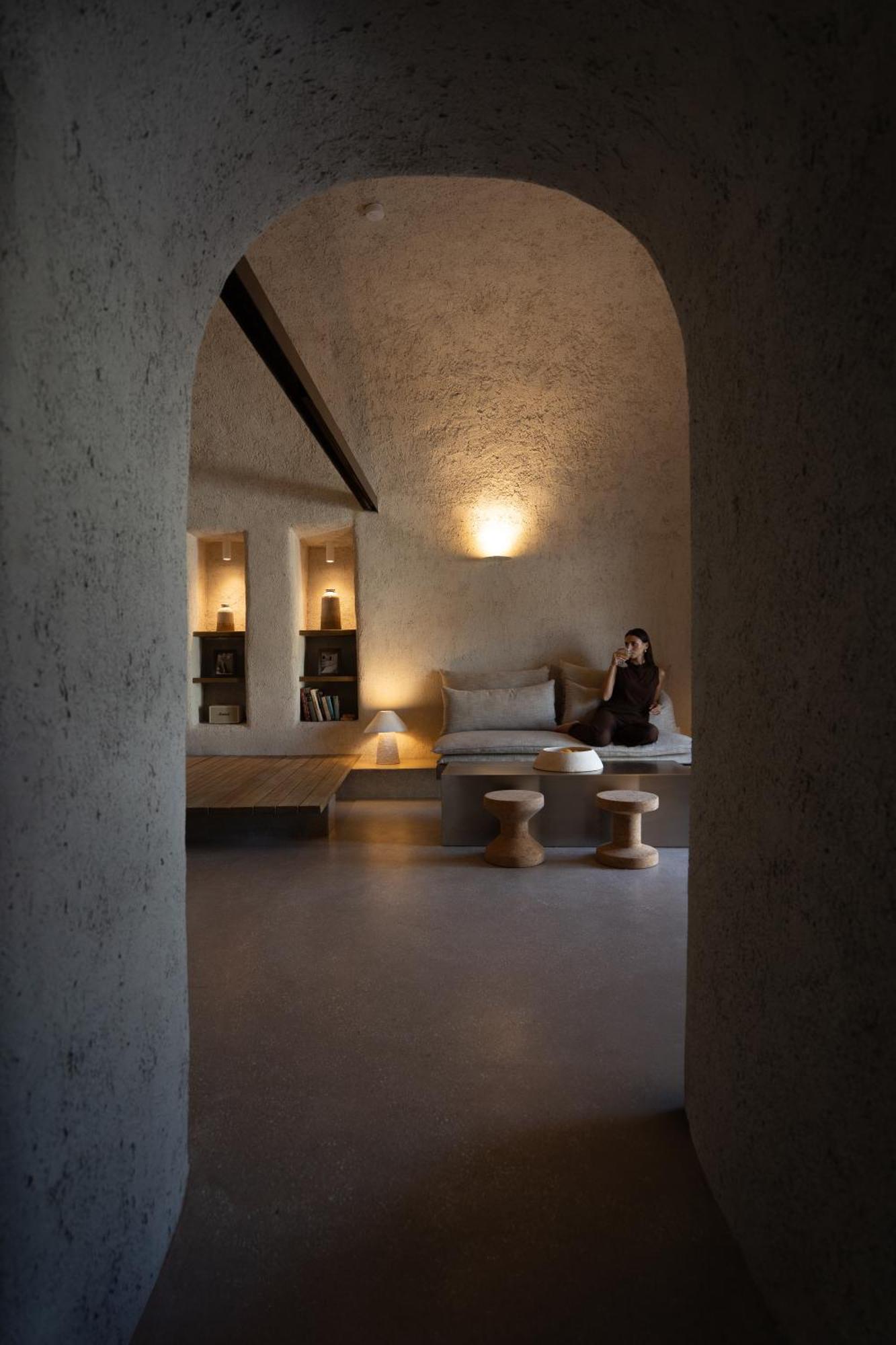 Kanava Cave Winery * Mesaria