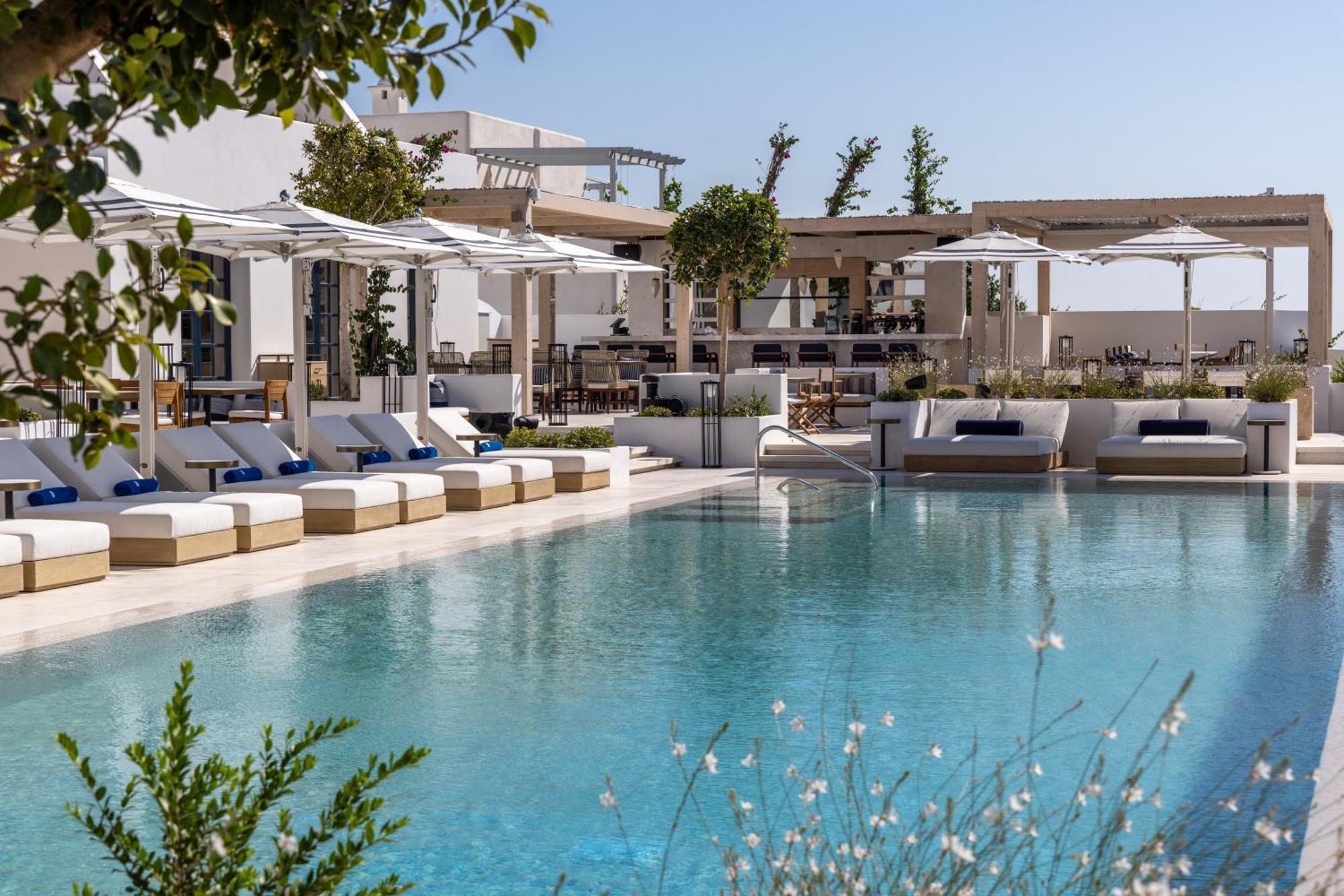 Sandblu Resort 5*