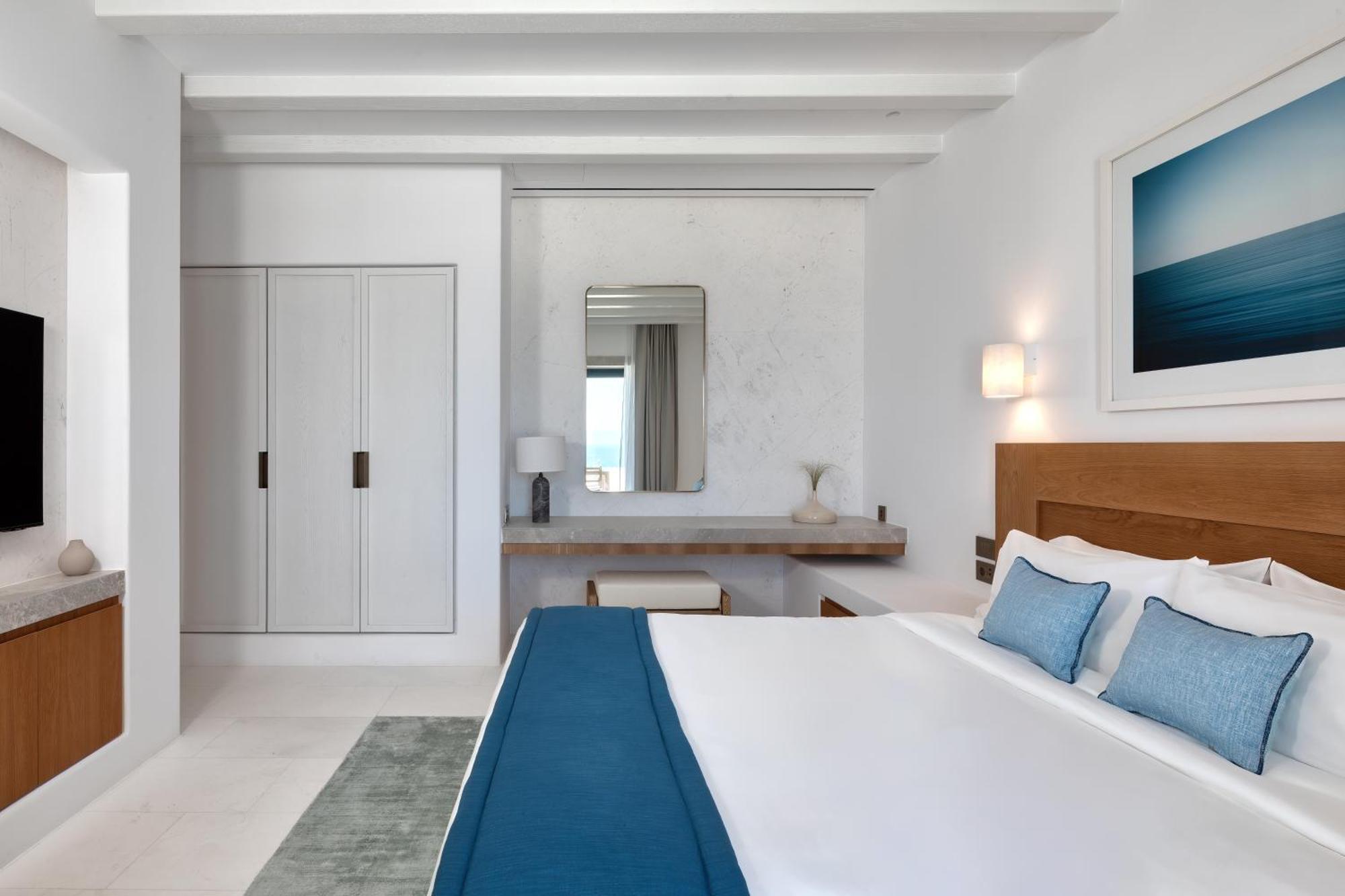 Sandblu Kamari (Santorini)