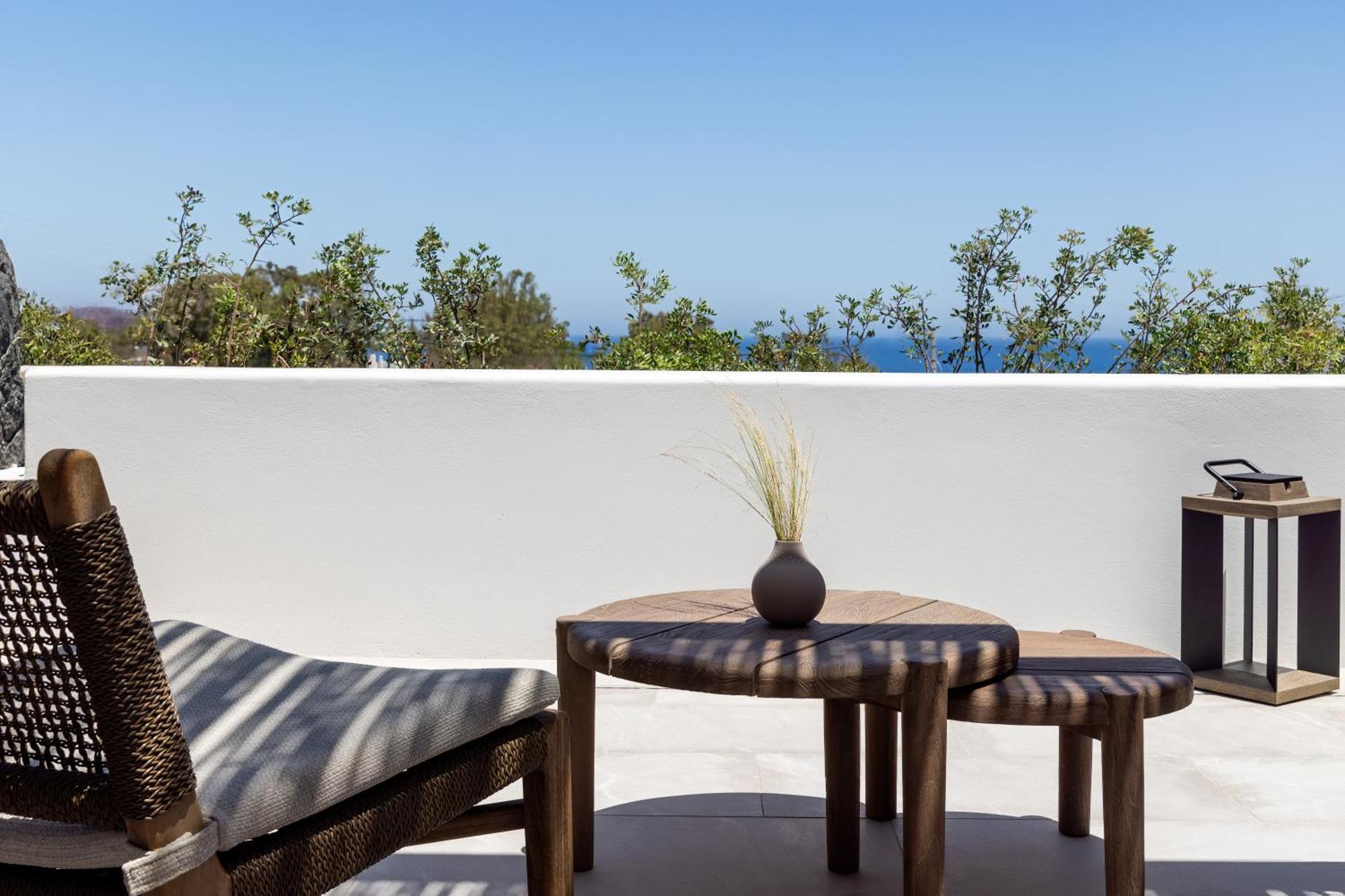 Sandblu 5* Kamari (Santorini)