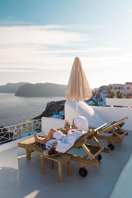 Pano Meria Venetian Style Ii Oia