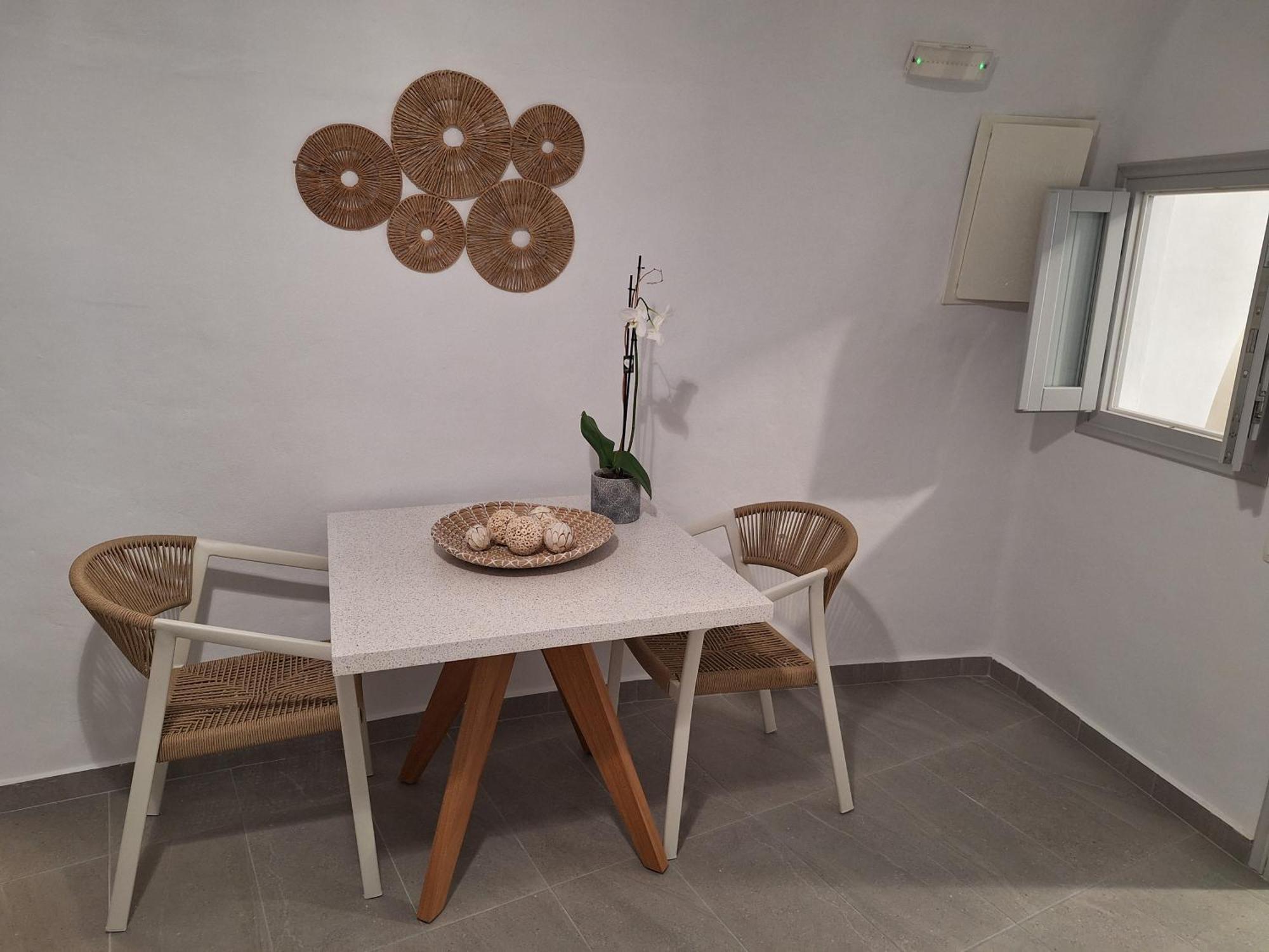 Aparthotel Anamnesis
