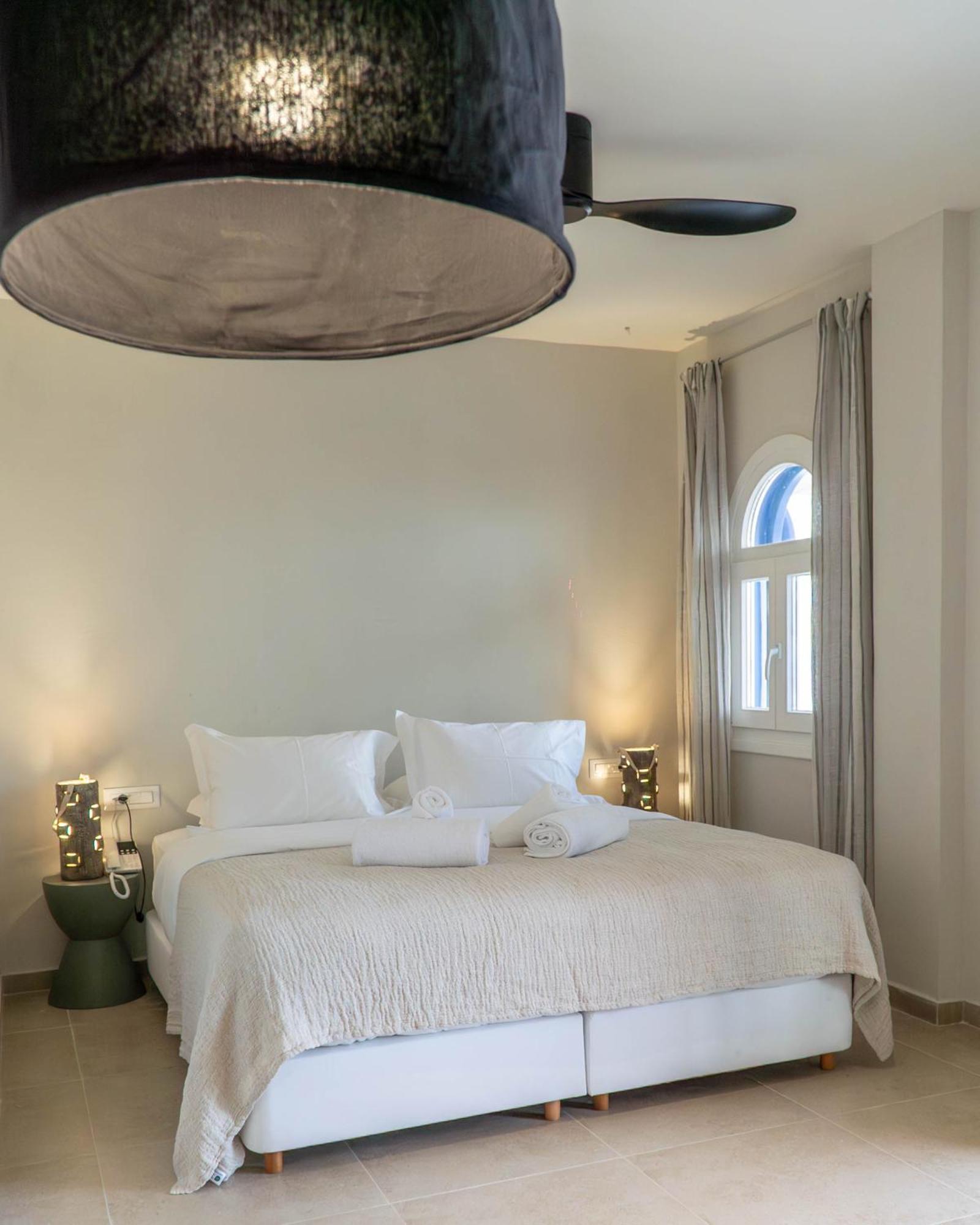 Hotel The Noverian Bios Santorini Boutique 5*