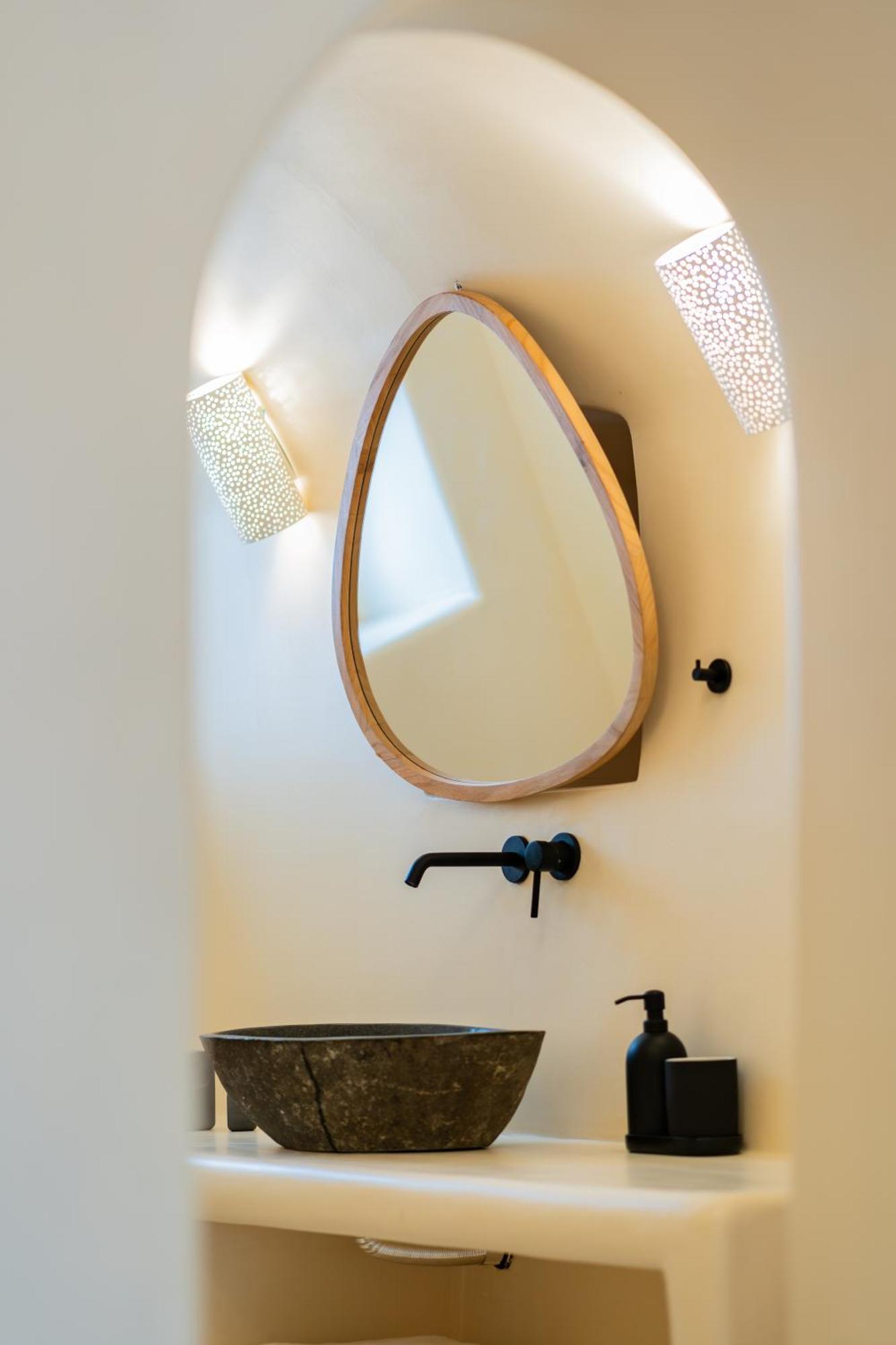 Aparthotel Eolithos Exclusive *