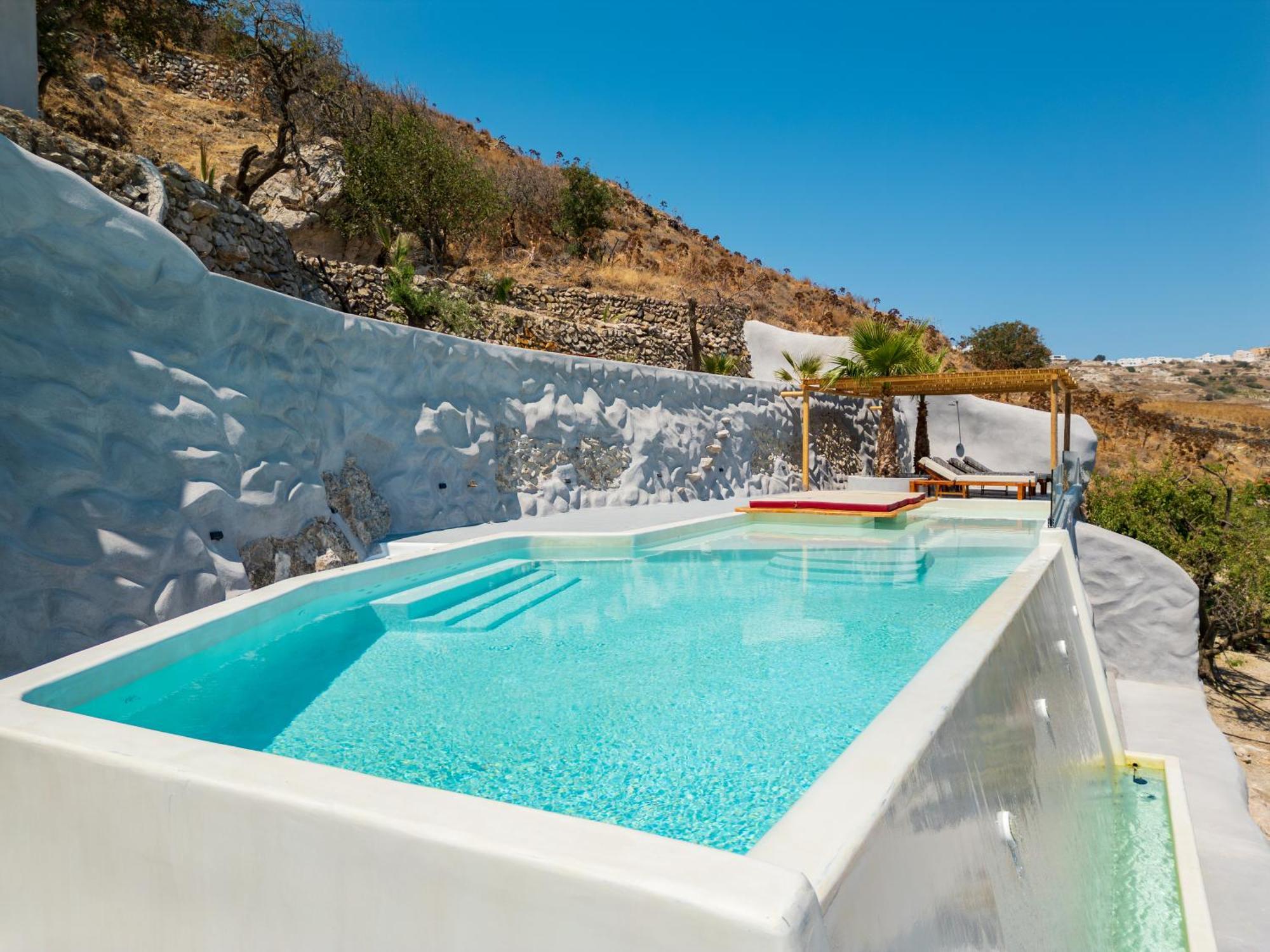 Eolithos Exclusive Aparthotel