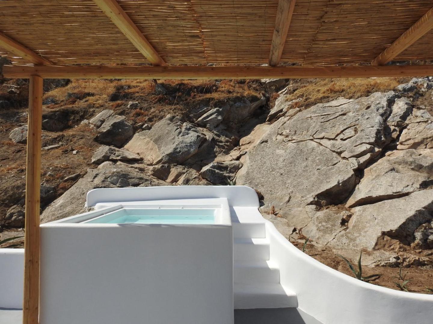 Eolithos Exclusive Aparthotel *