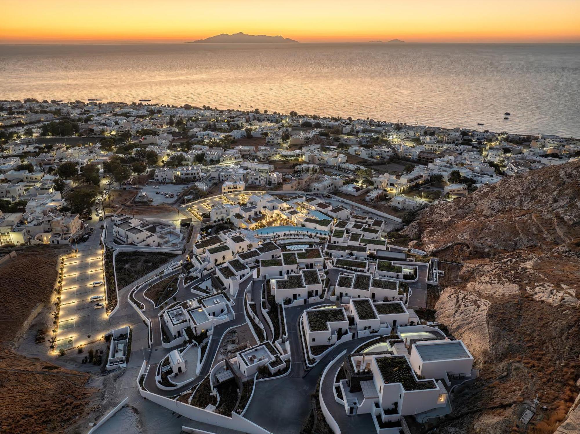 Sandblu Resort 5*