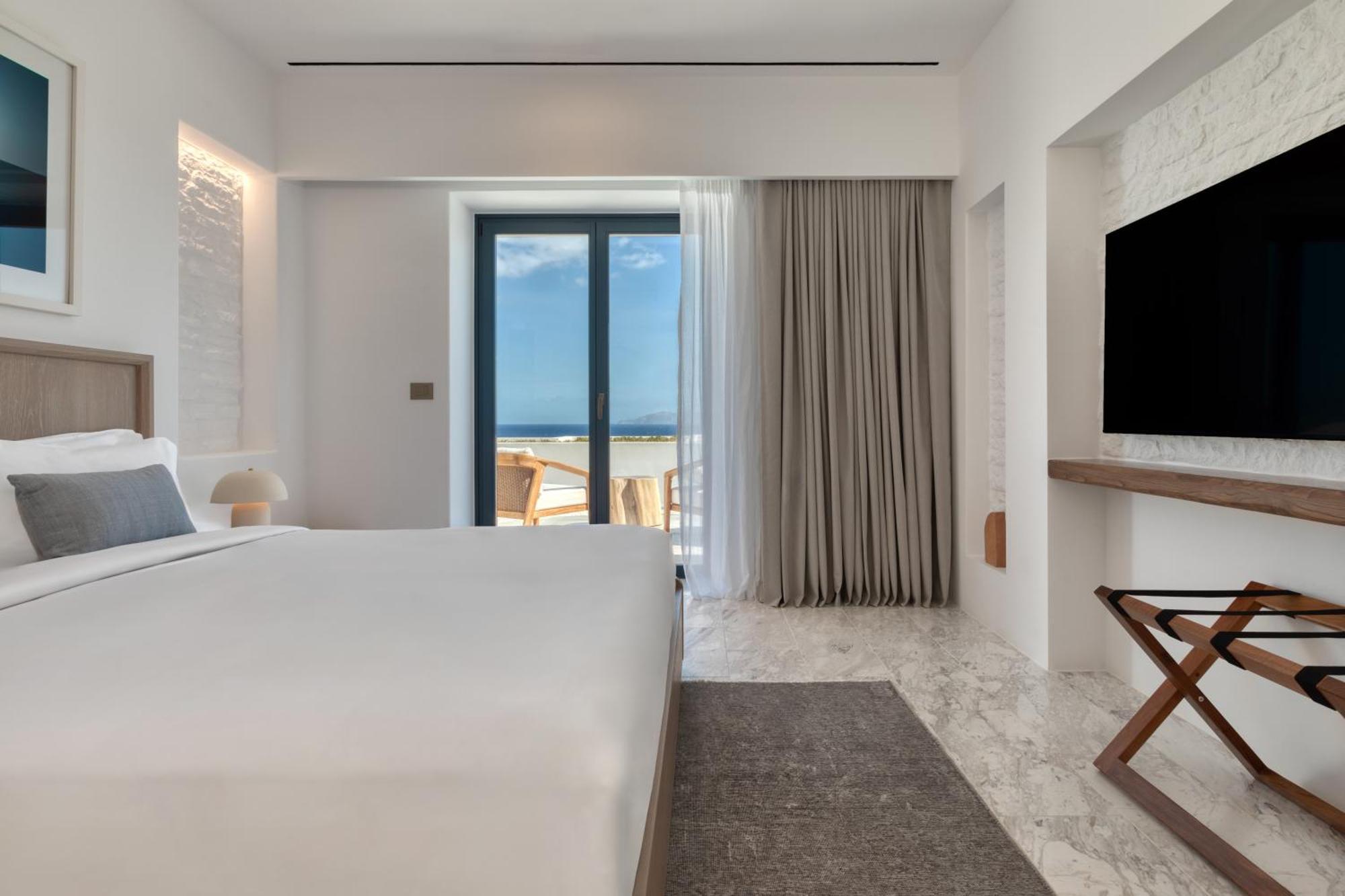 Sandblu Resort Kamari (Santorini)