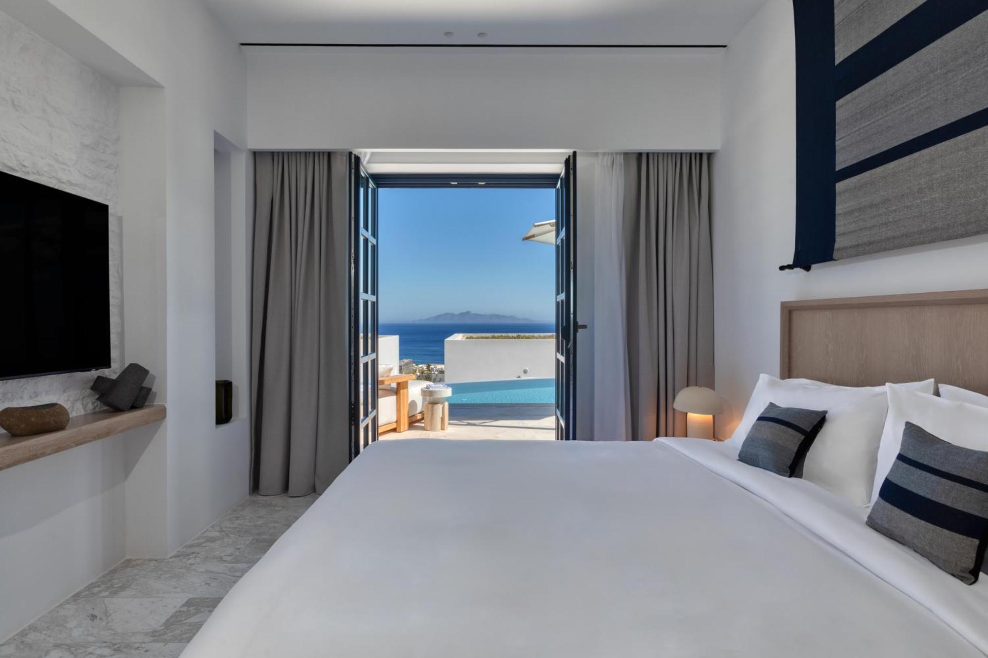 Sandblu Resort Kamari (Santorini)