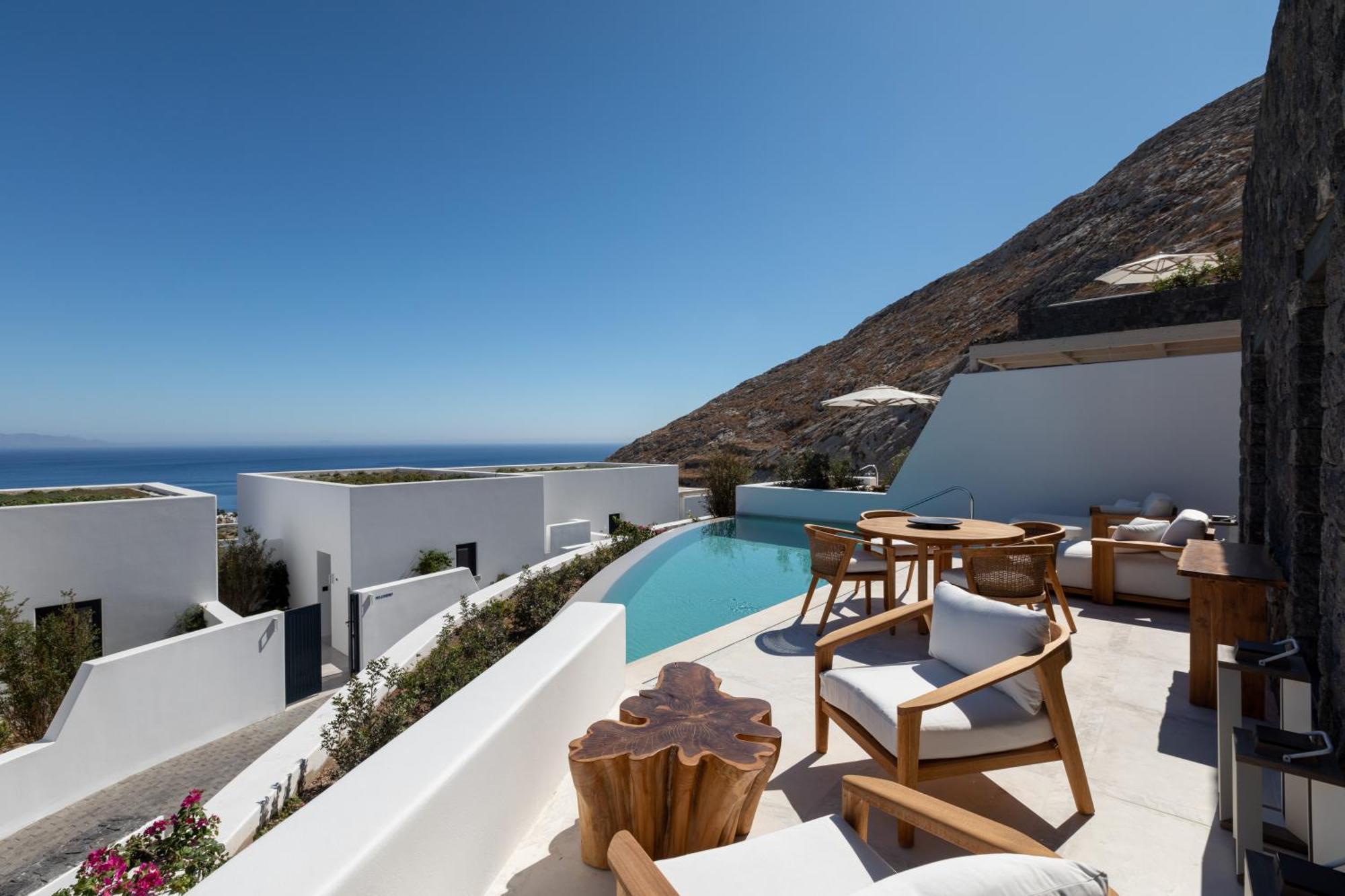 Sandblu Kamari (Santorini)