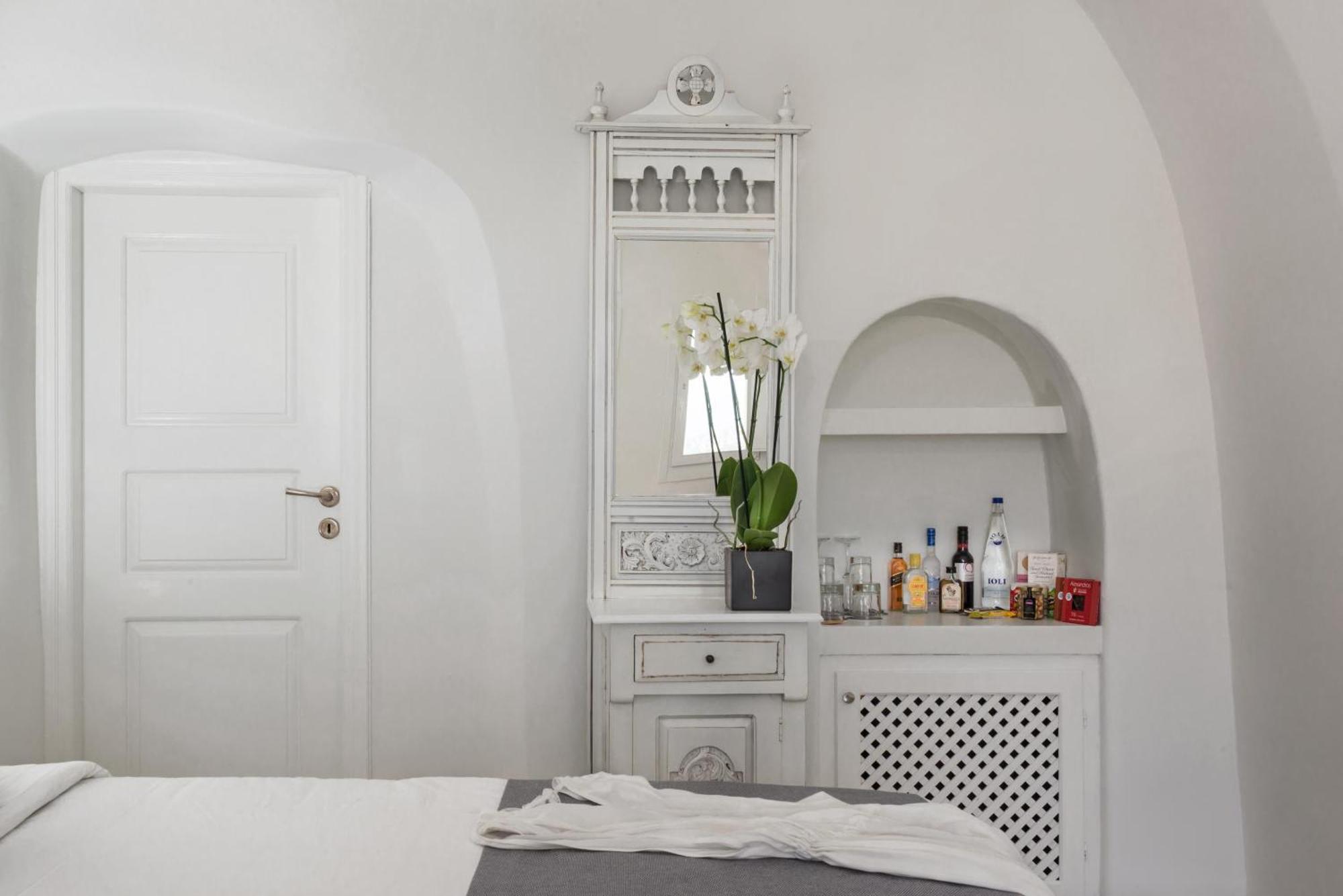 Alta Mare By Andronis (adults Only)