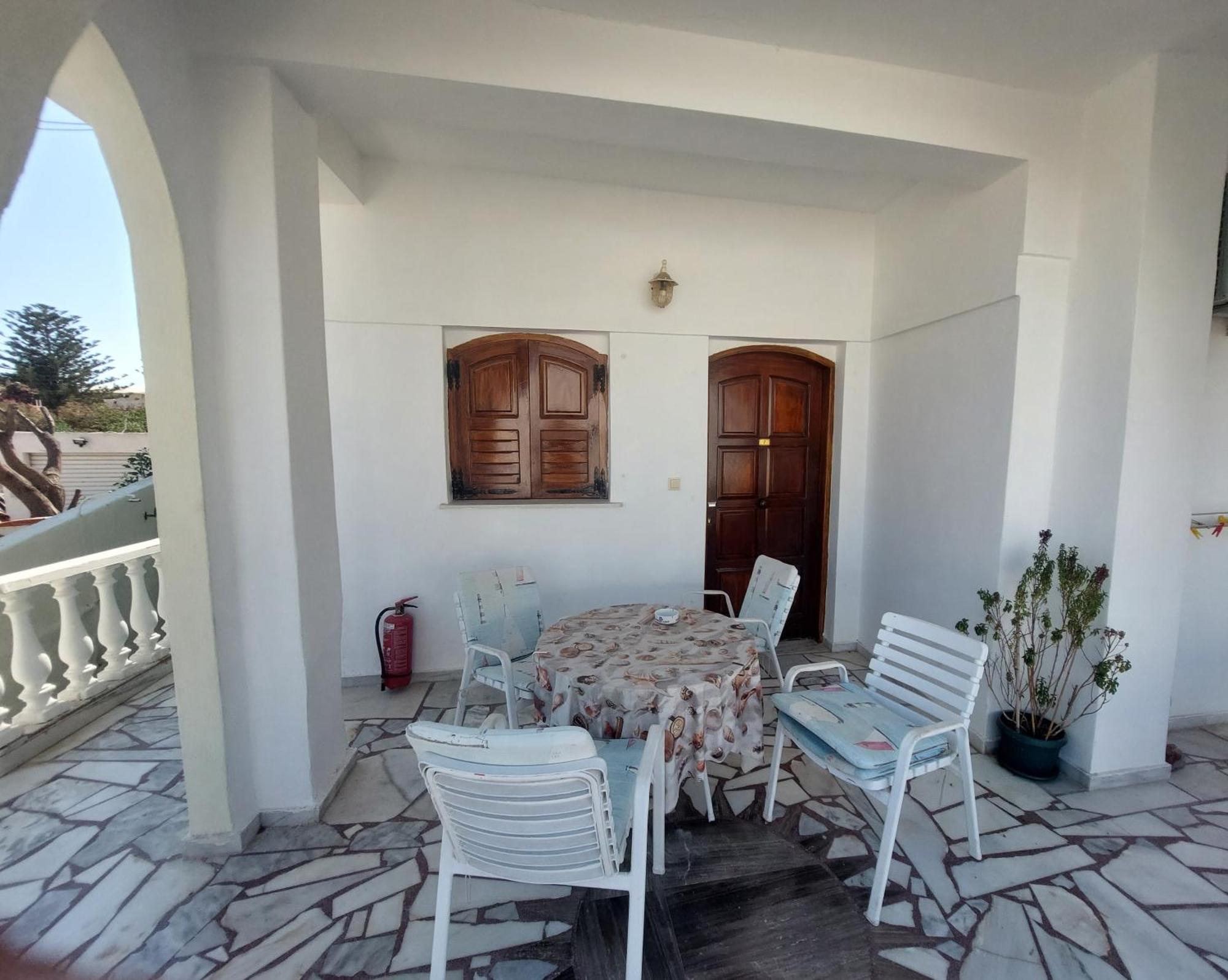 Casa de hóspedes Evelina Pension: Diverse Near Black Perissa (Santorini)