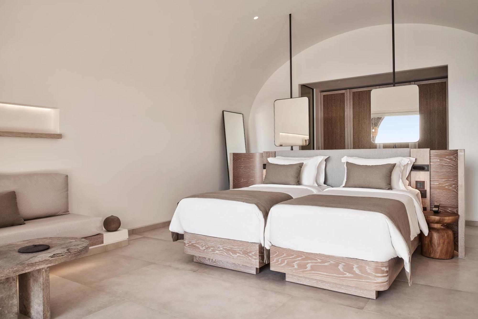 Canaves Epitome - Small Luxury Of The World 5*