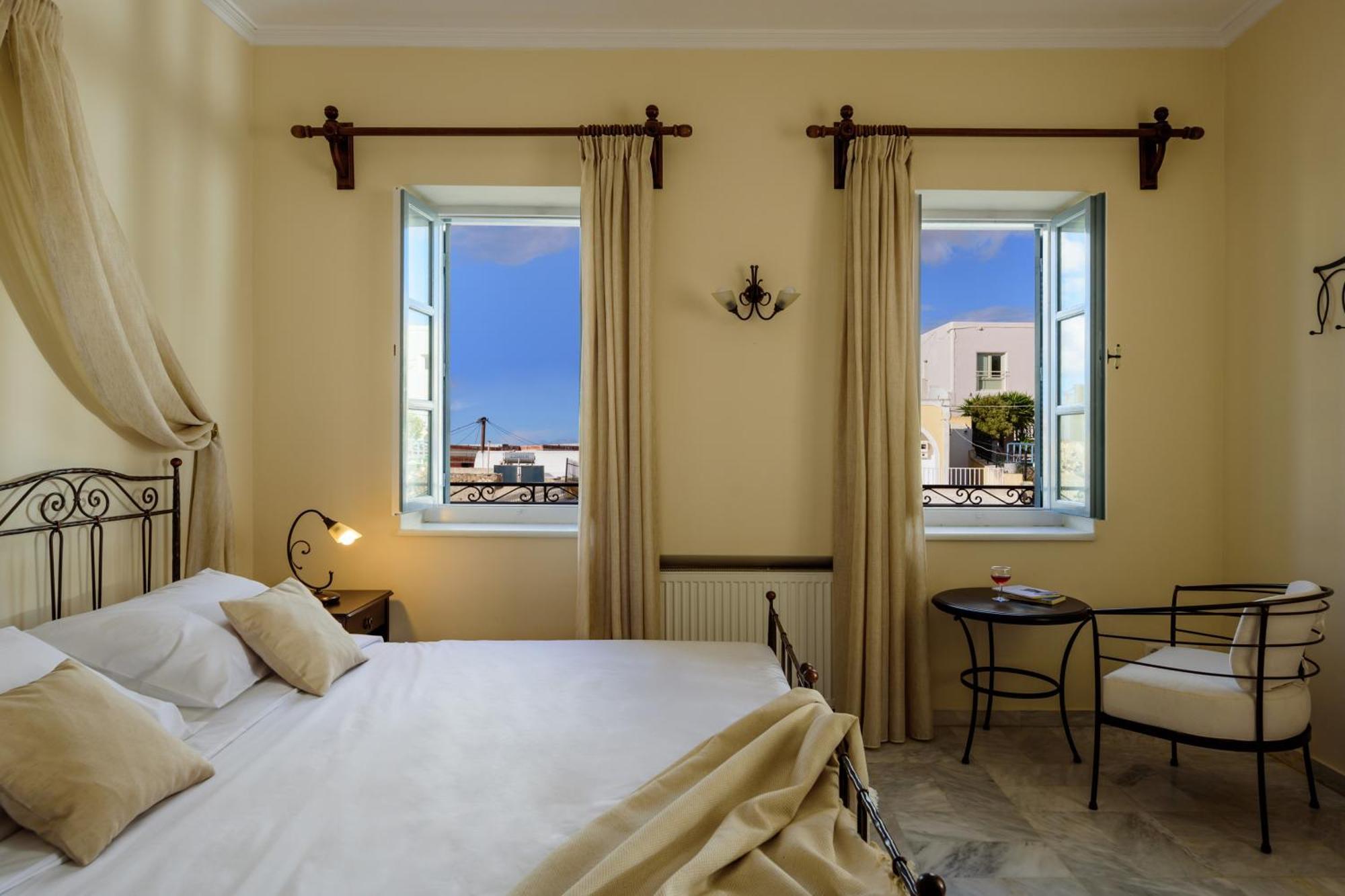 Hotel Ikio Concept Santorini *