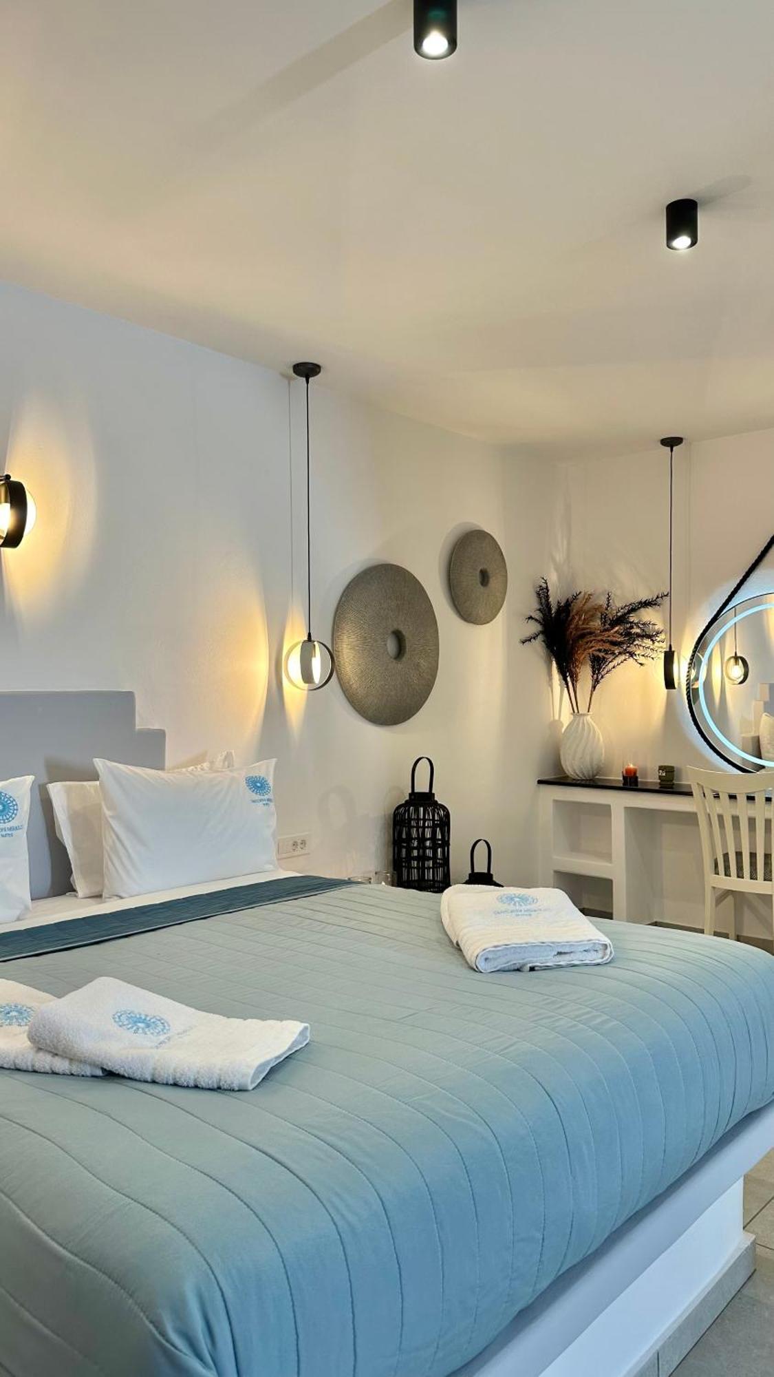 Aparthotel Santorini Miracles Suites, Adults Only Perissa (Santorini)