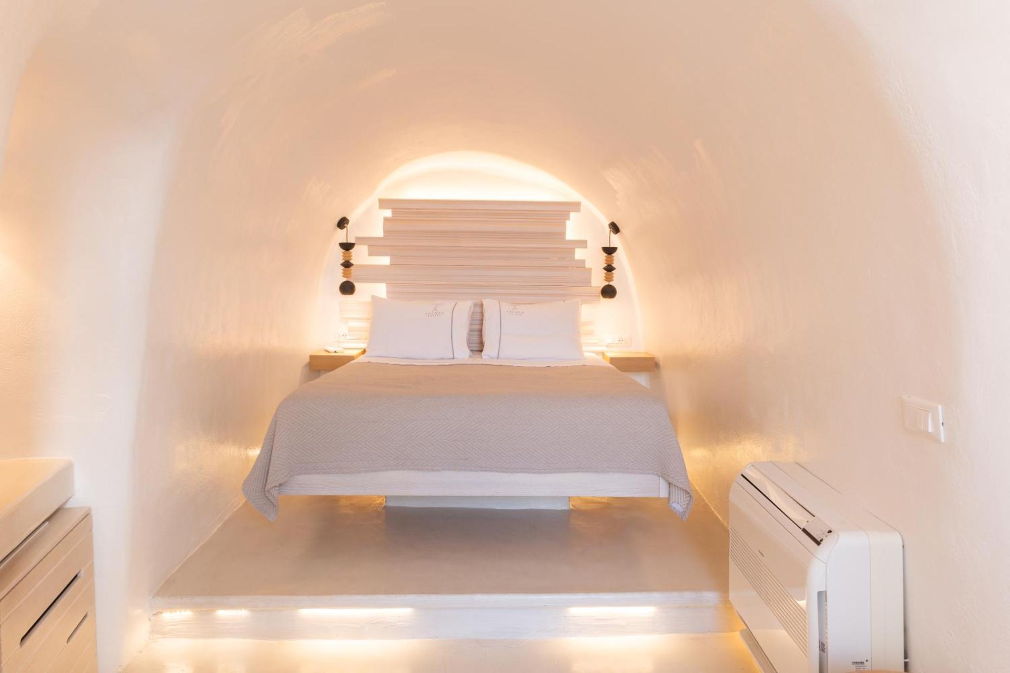 Aperto - Adults Only Hotel Fira (Santorini)