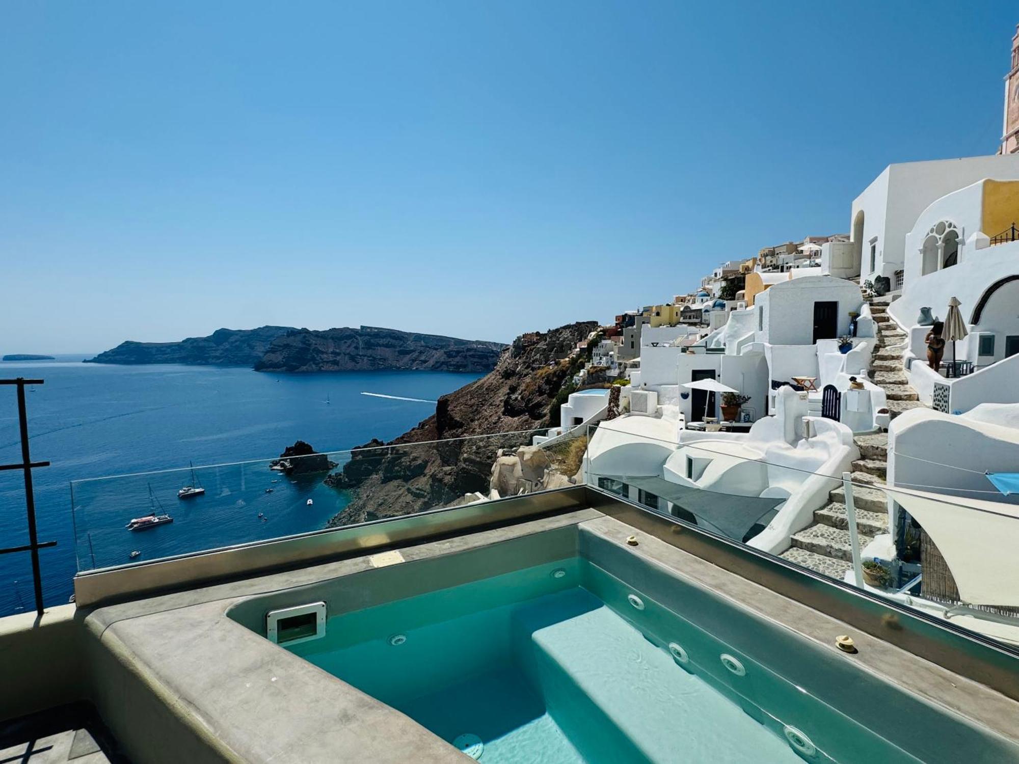 Santoroia Luxury By Caldera *