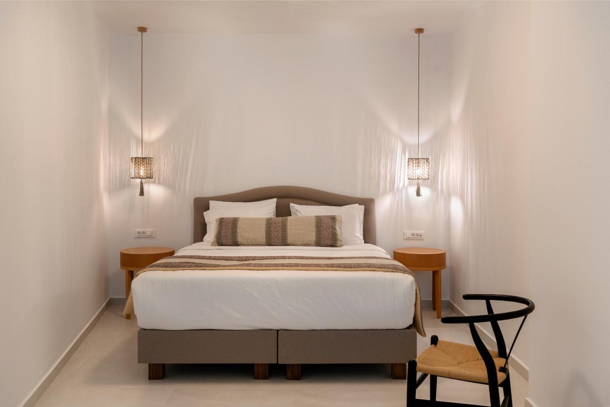 La Maltese Hotel
