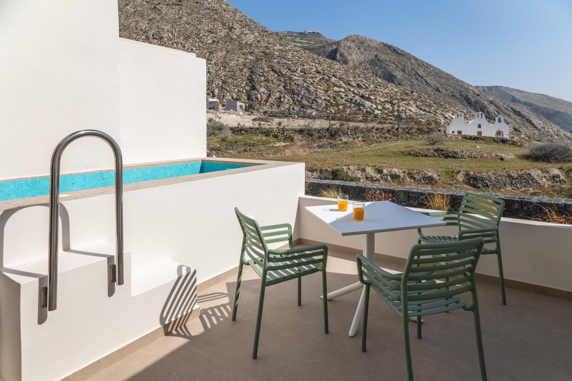 Depalyma Hotel Emporio (Santorini)