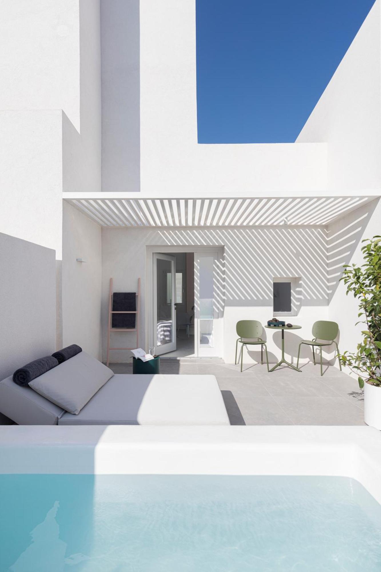 Neo Fira (Santorini)