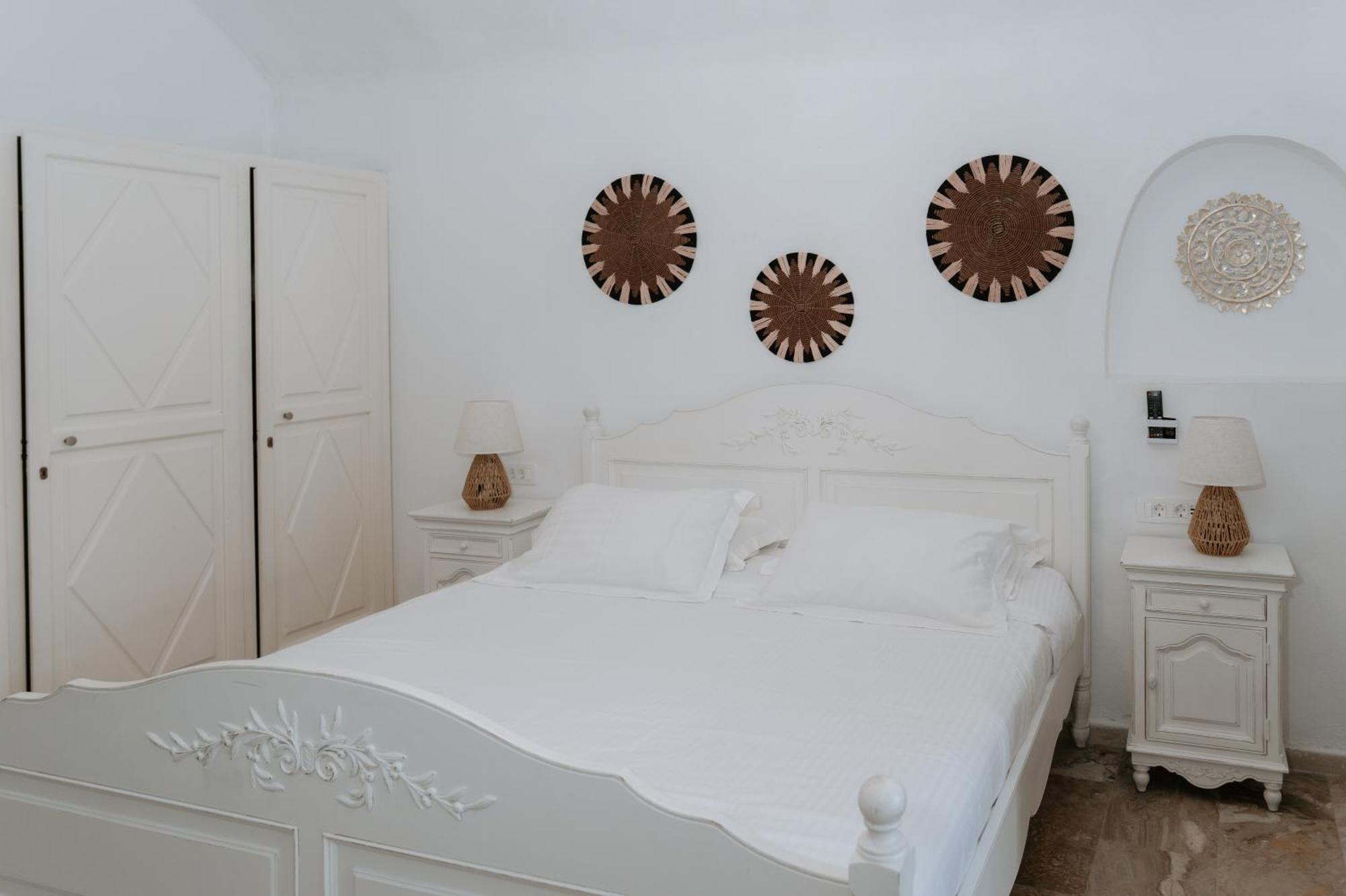 Simantiri Private Villa Megalochori (Santorini)