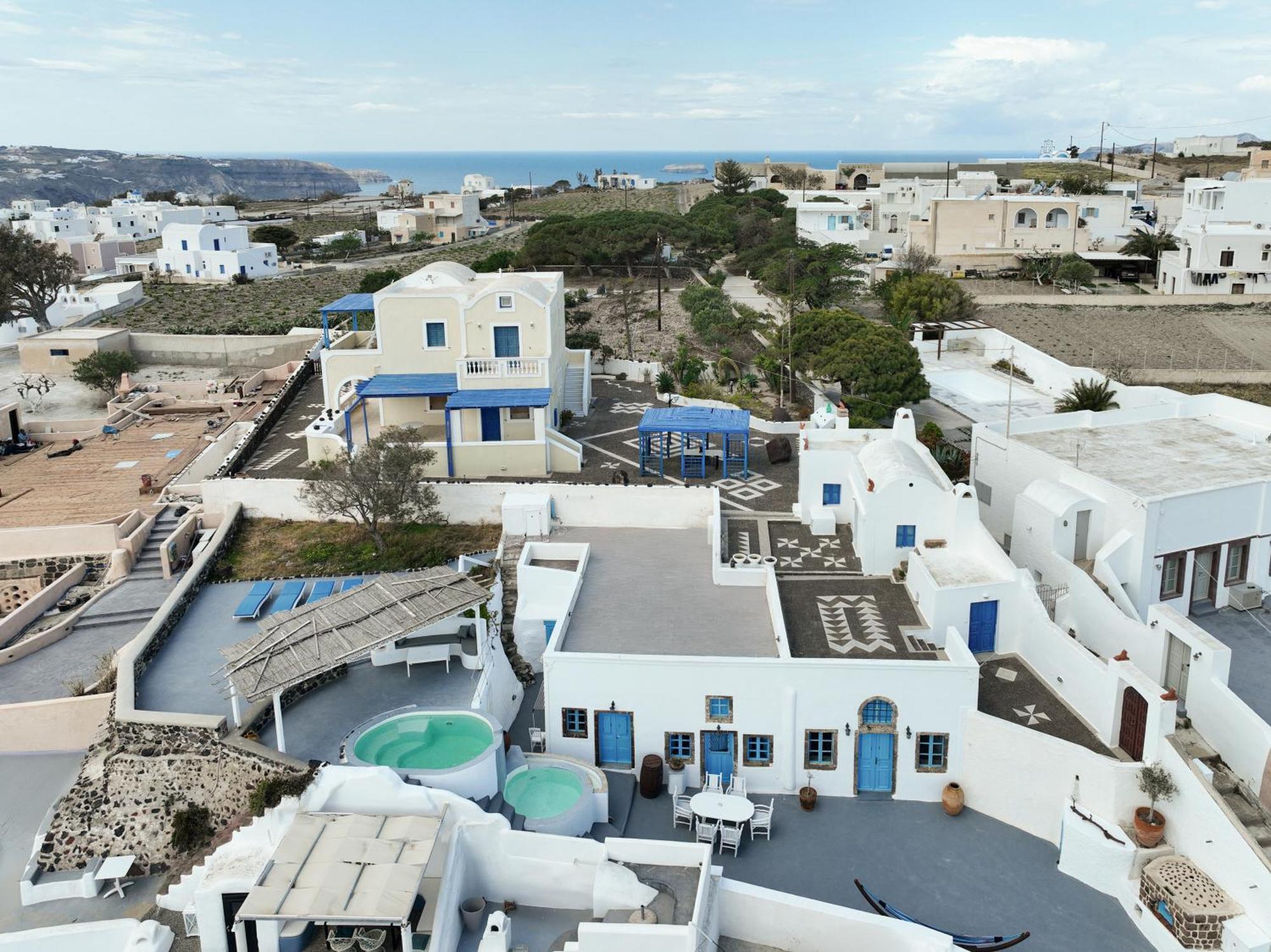 Simantiri Private Megalochori (Santorini)