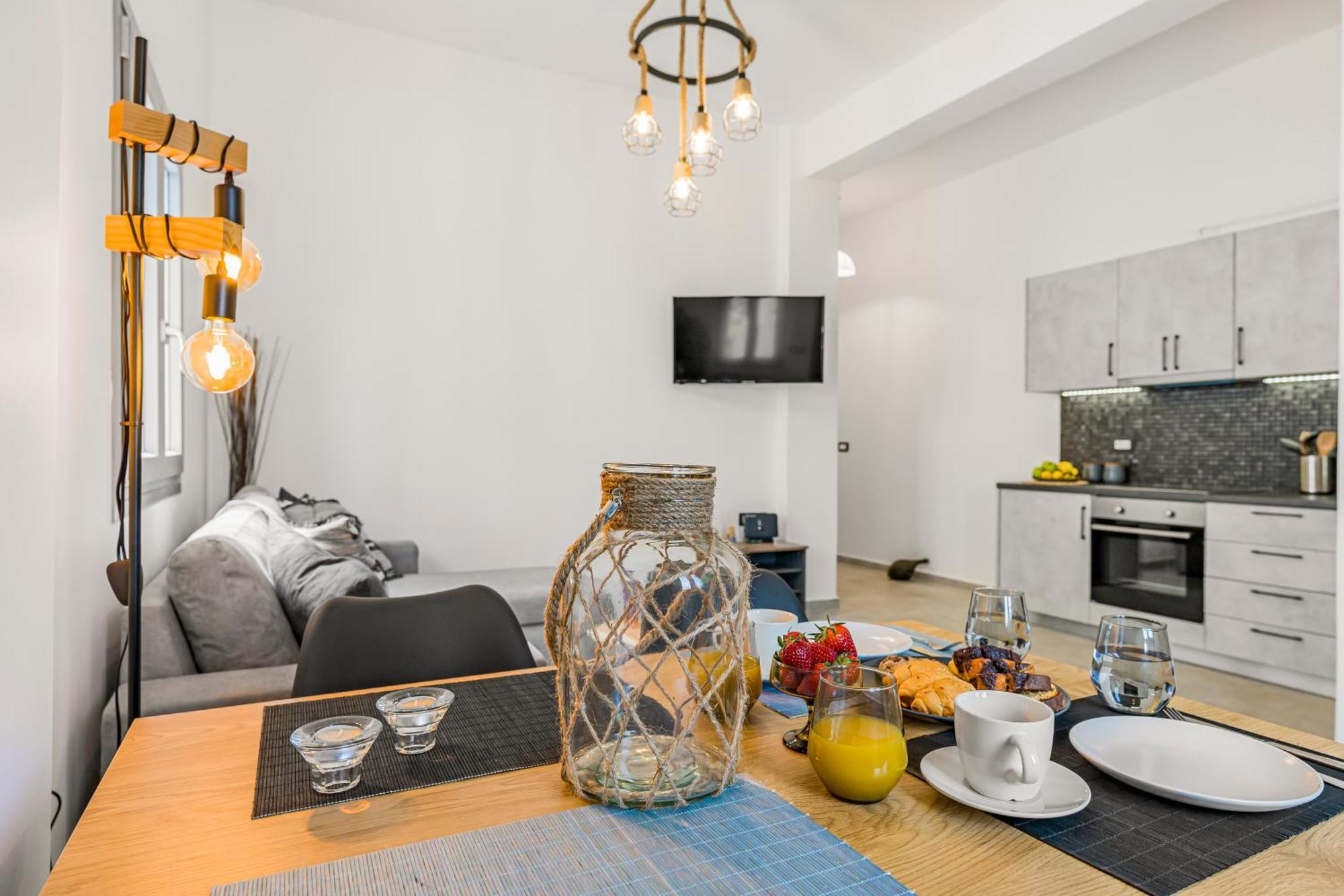 Zana's Villa-sandra Apartment