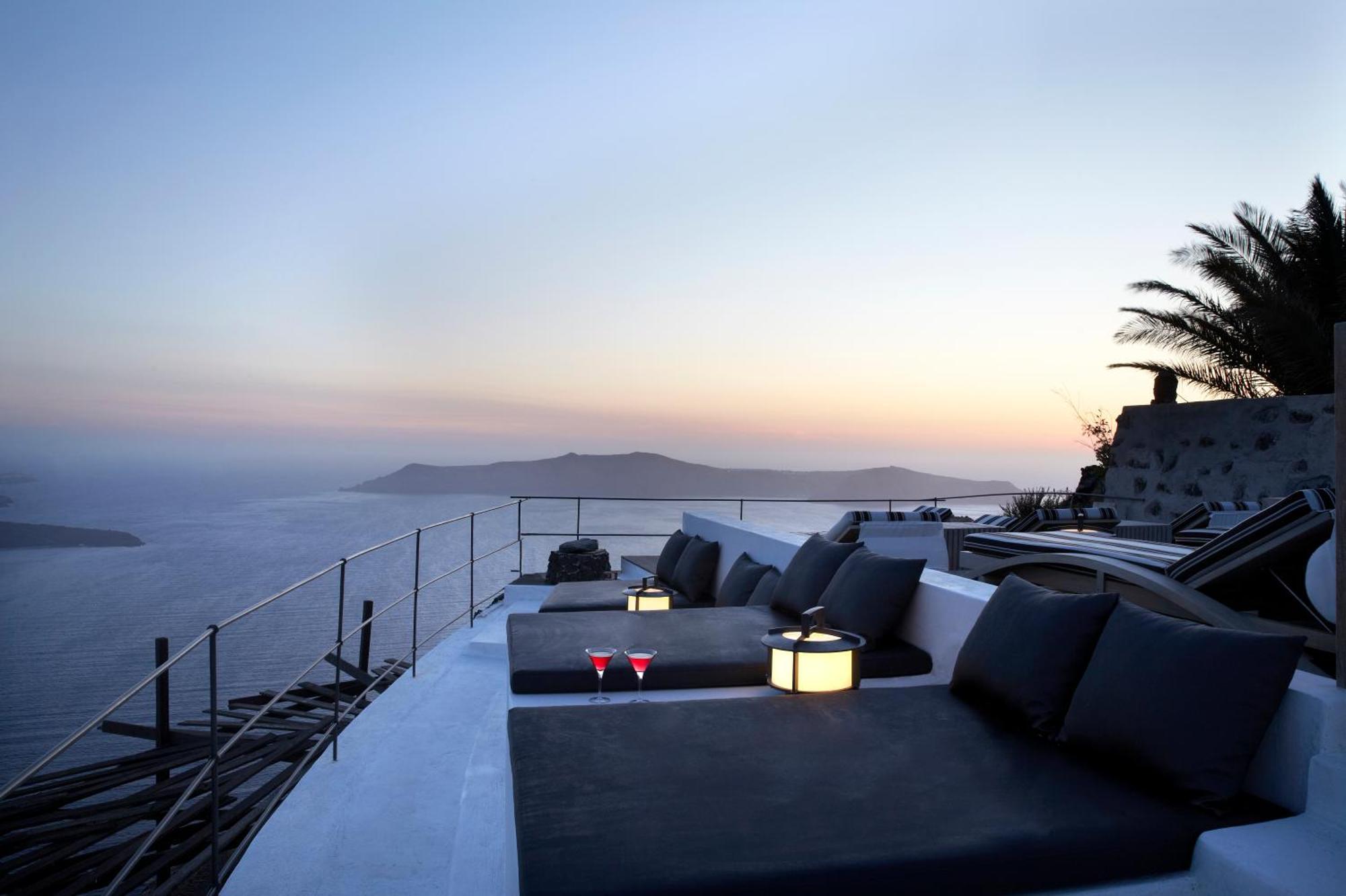 Honeymoon Petra (adults Only) 5* Imerovigli (Santorini)