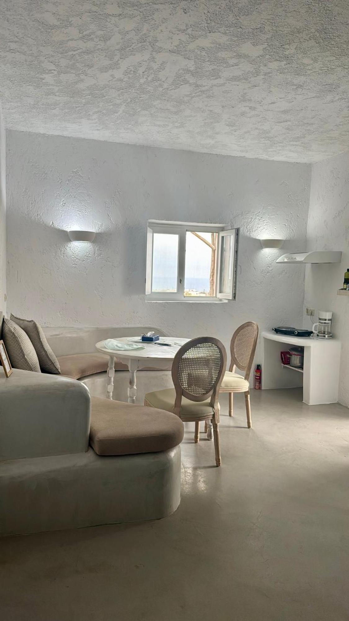 Sakas Residences Apartment
