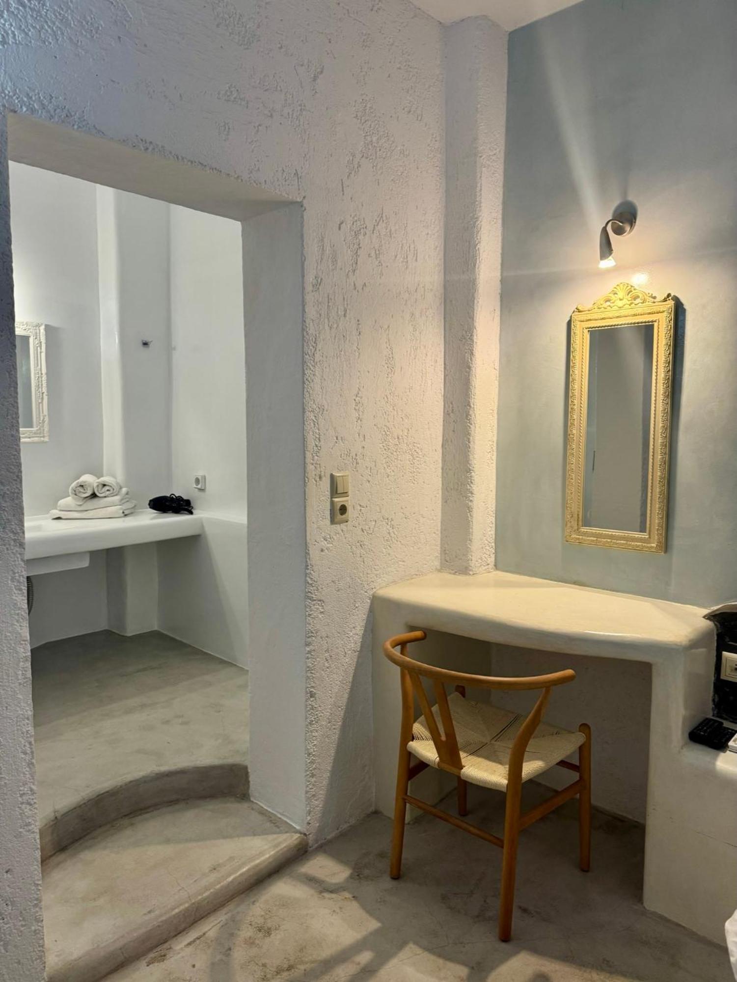 Sakas Residences *