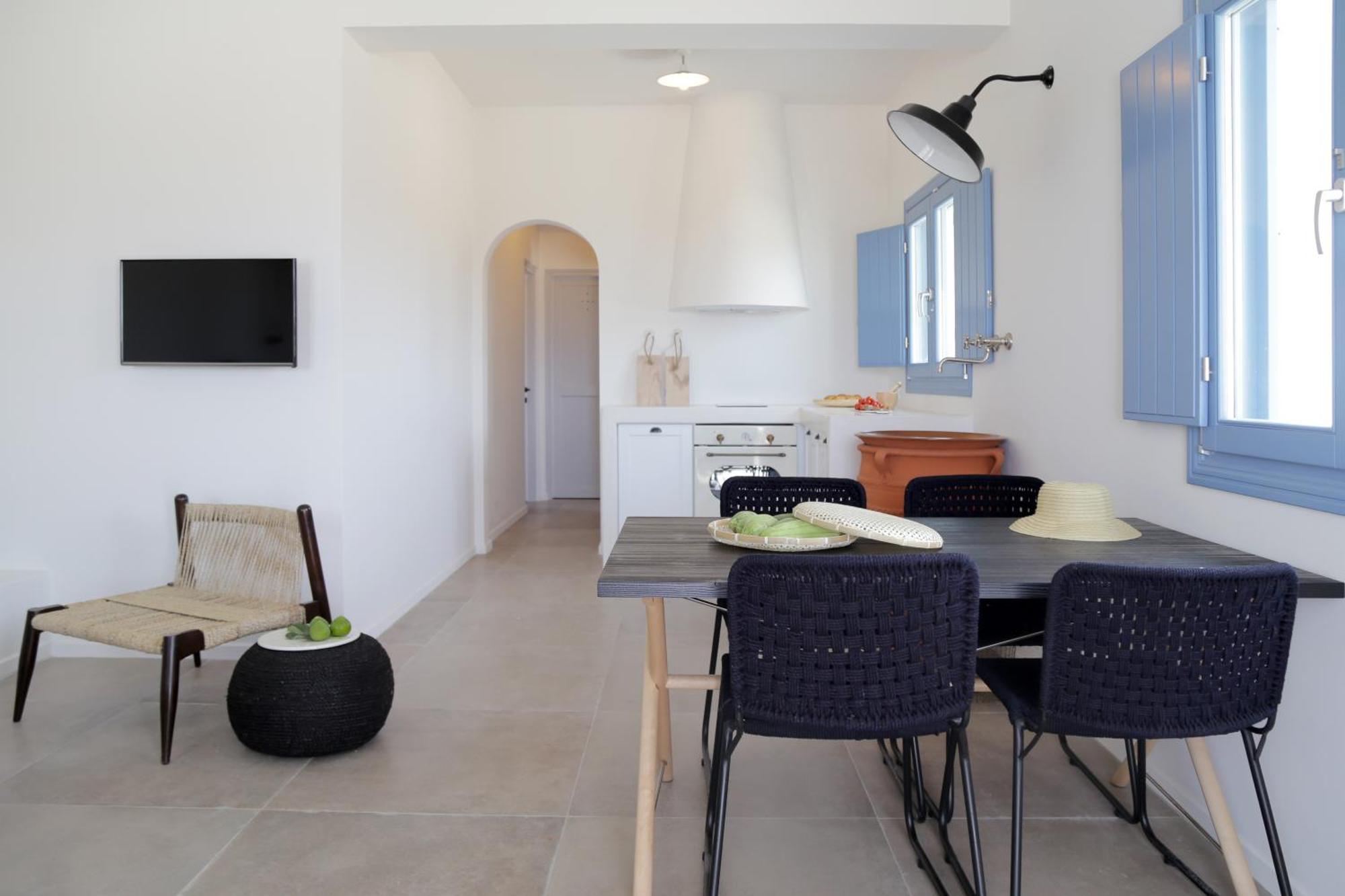 Villa Vino Santorini