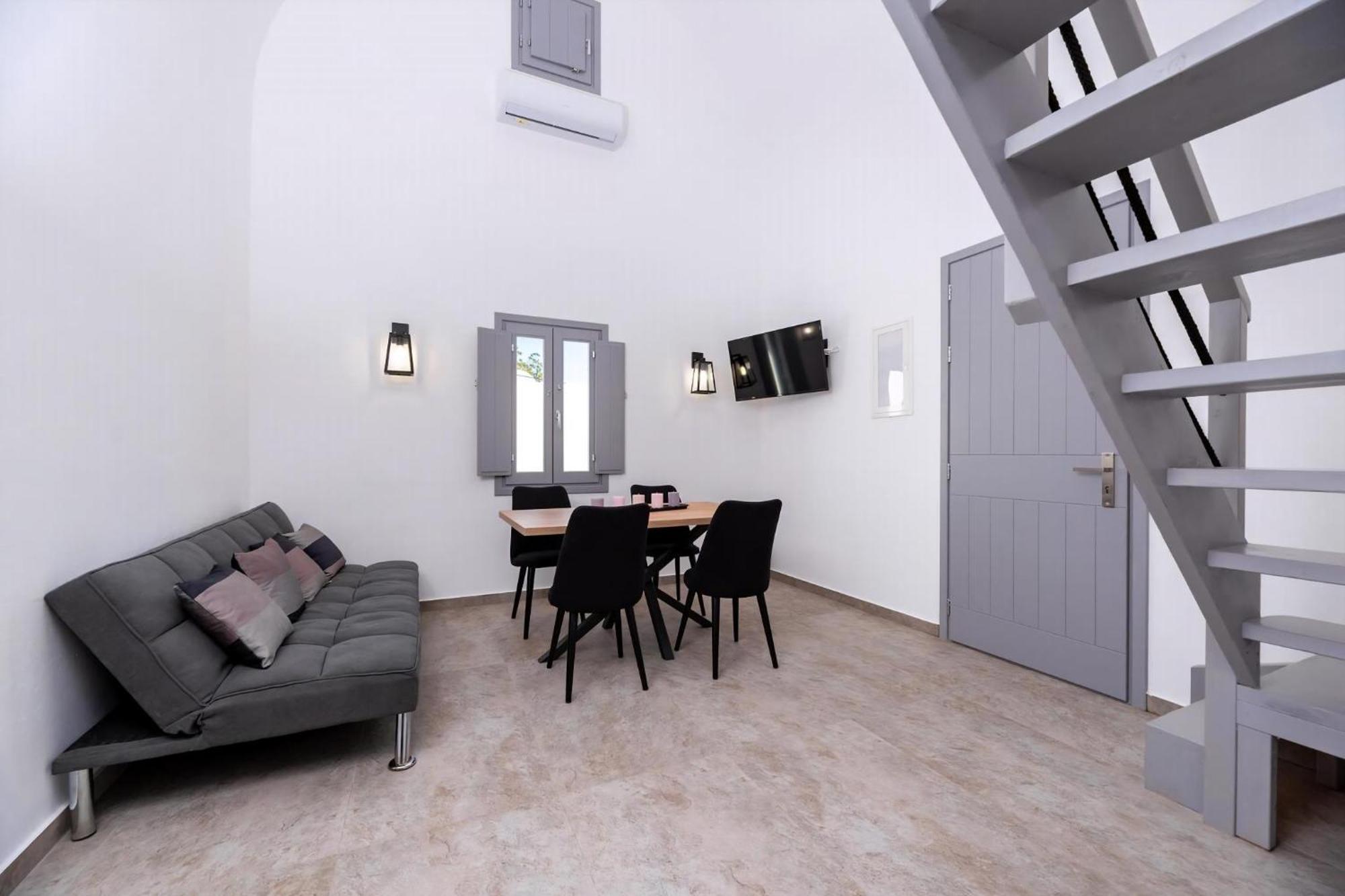 Villa Flv Grand Elegant Villa With Private Heated Pool 2 Bedrooms Santorini