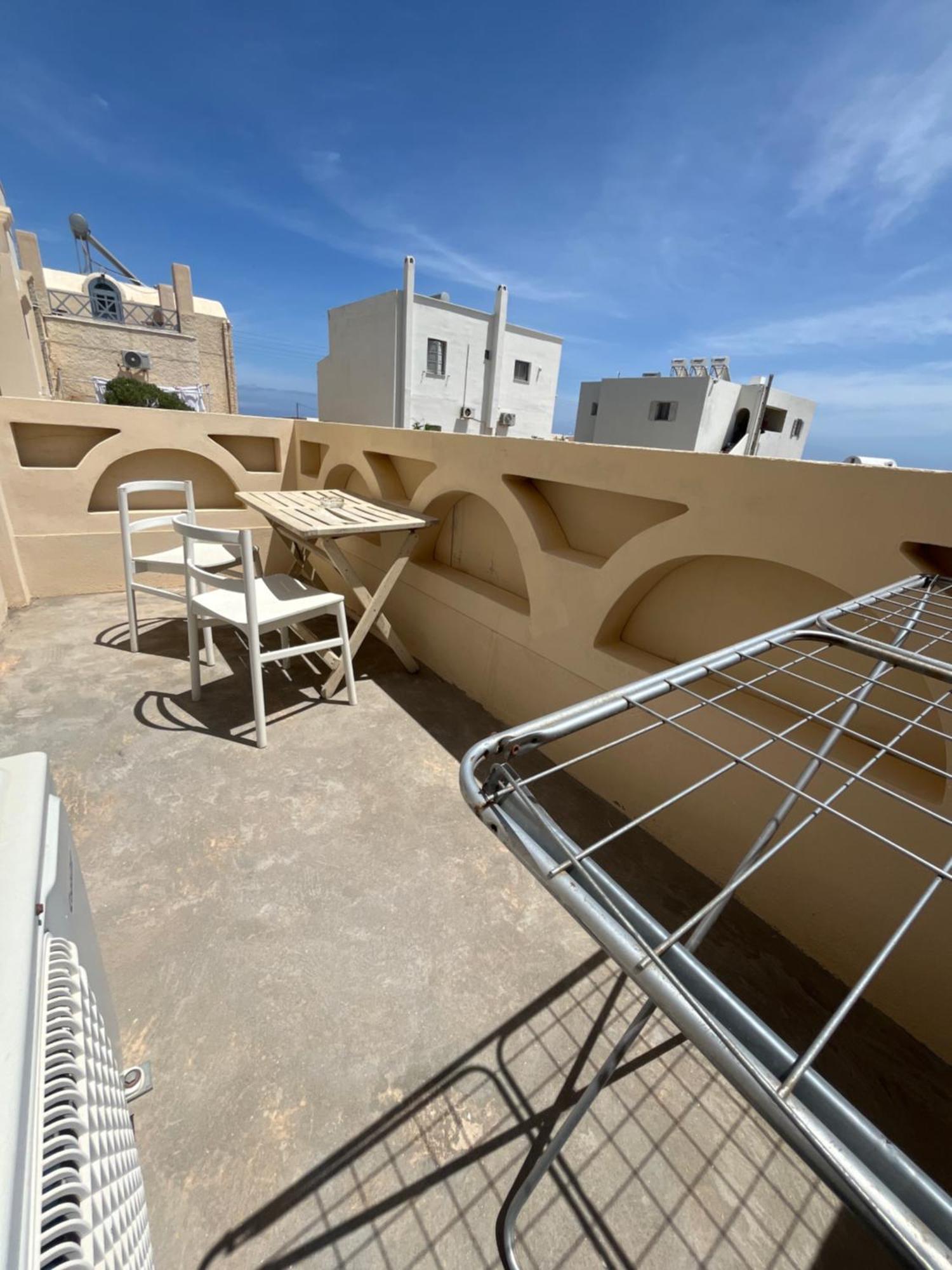 Leon Lux Aparthotel 3*