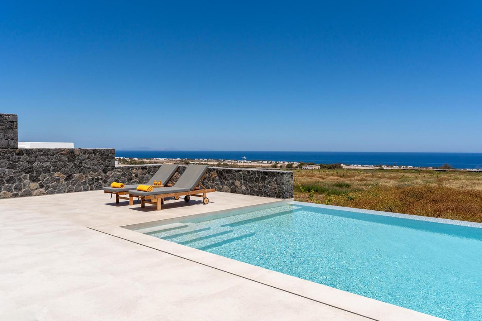 Platies Luxury Santorini