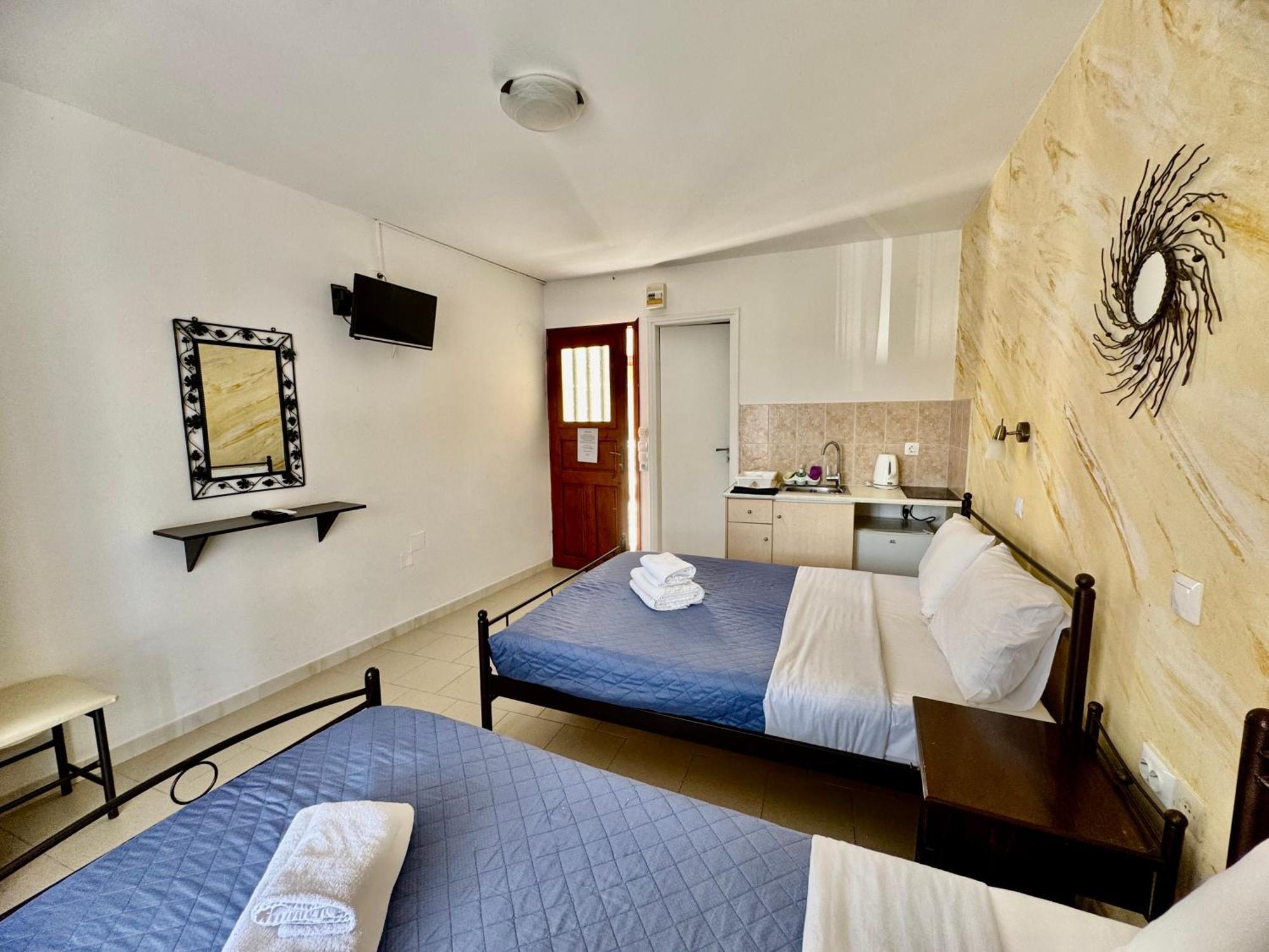 Santorini Dima Villa Aparthotel 3*