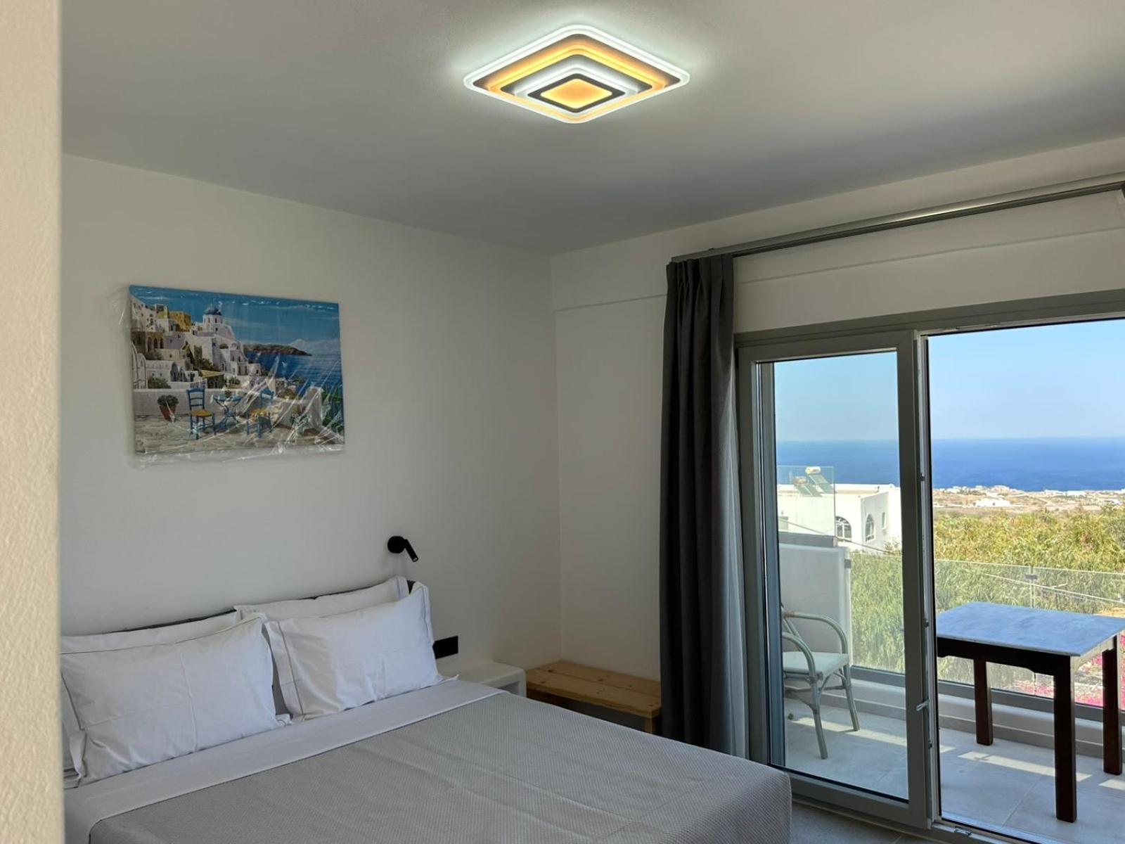 Hotel Lovely Hot-l 4*