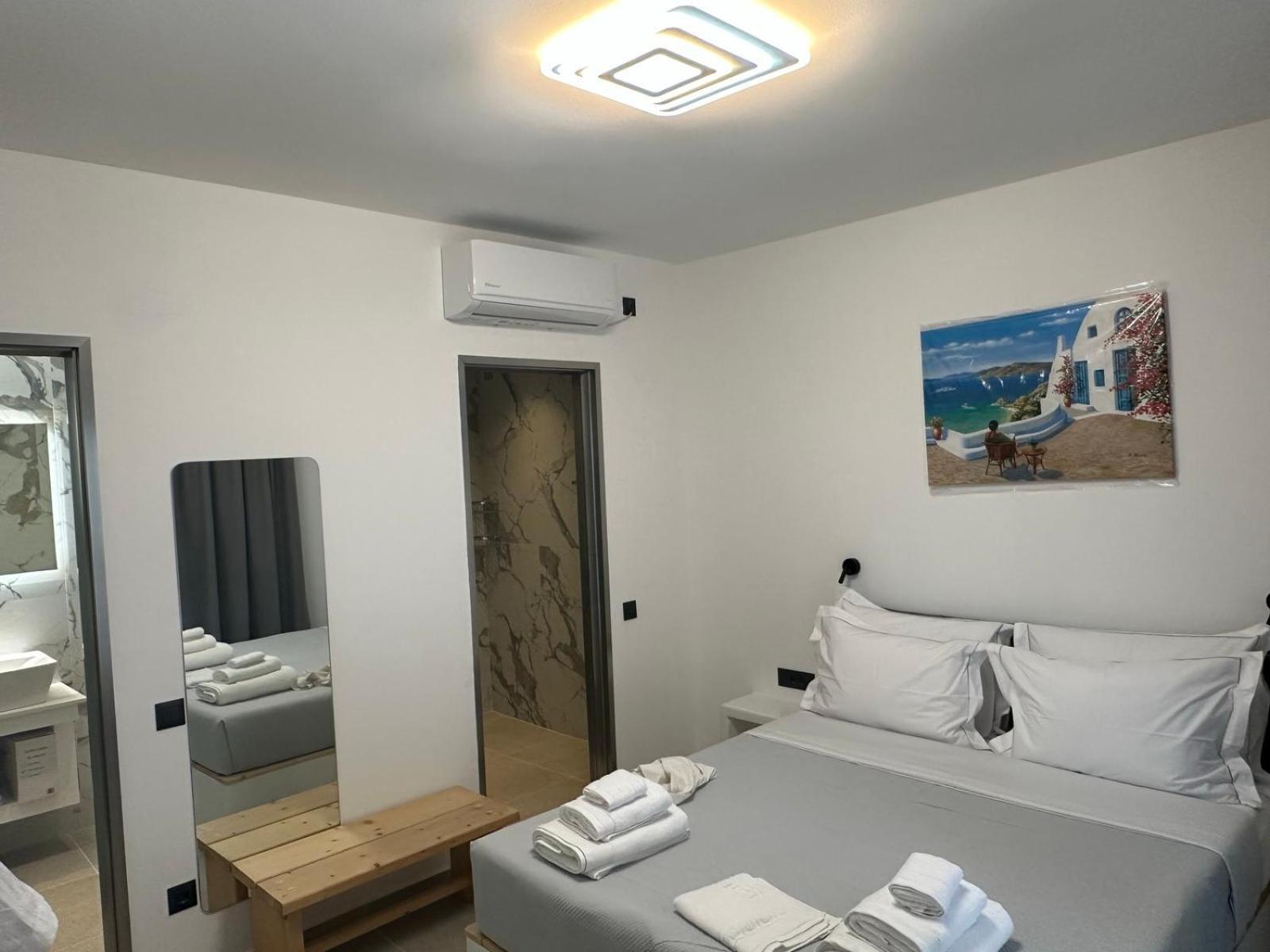 Hotel Lovely Hot-l Fira (Santorini)