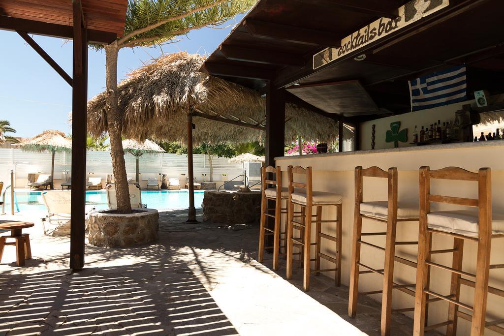 Rena Aparthotel