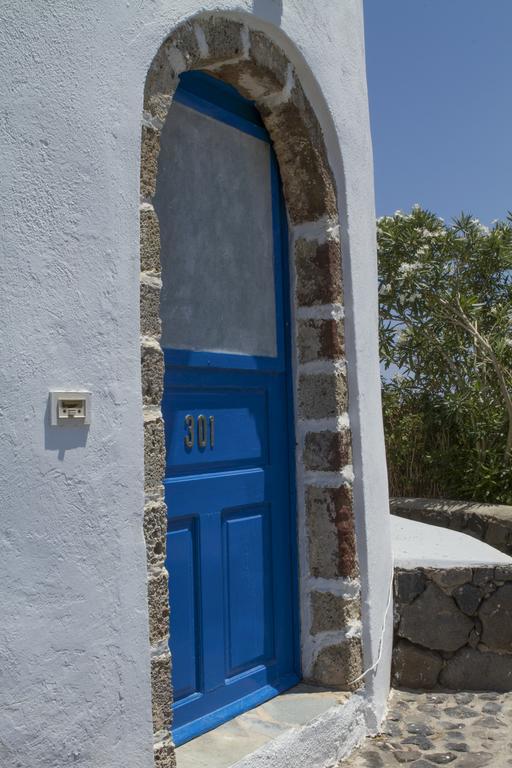 Milos Hotel