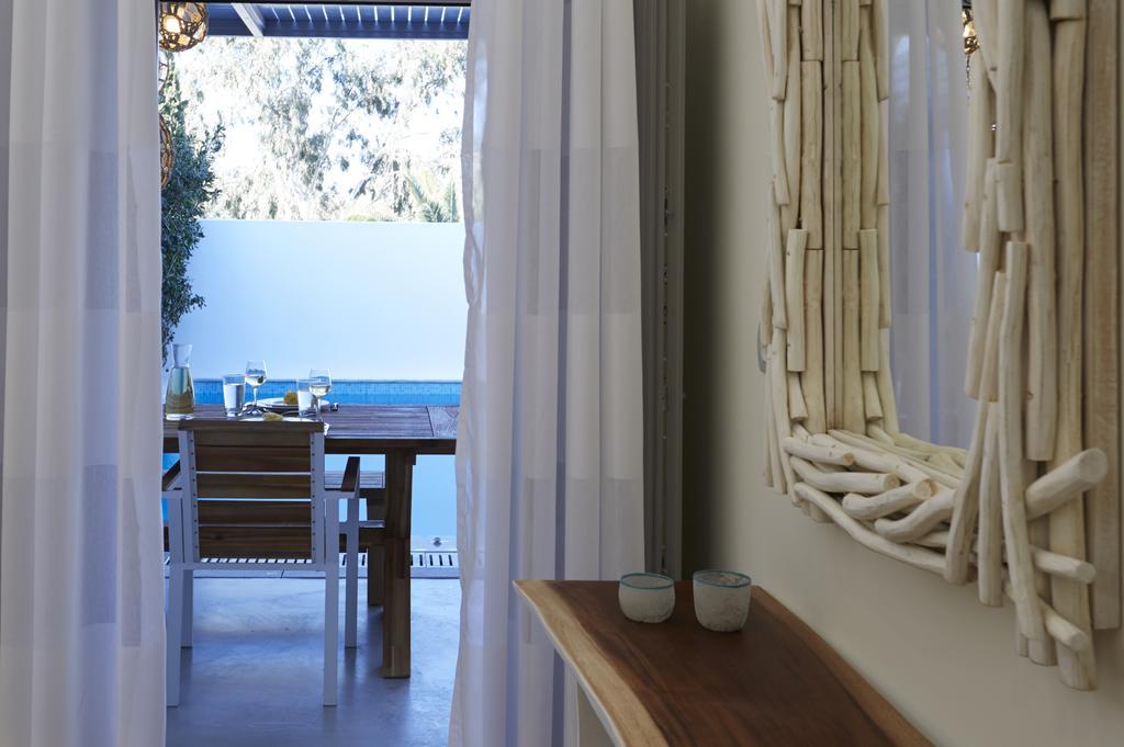 Eolia Kamari (Santorini)